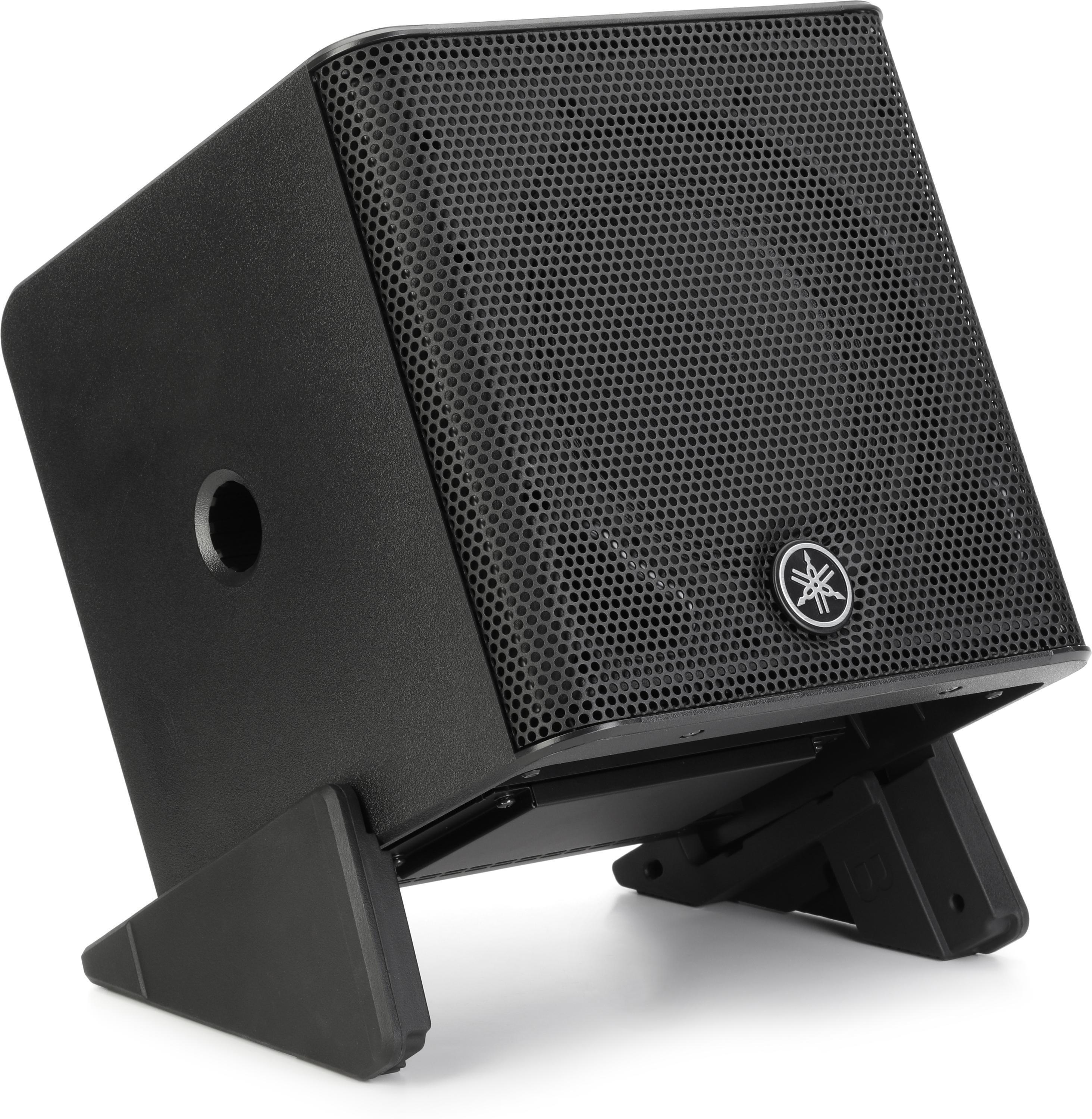 Bundled Item: Yamaha STAGEPAS 200BTR Battery-powered Portable PA System with Bluetooth