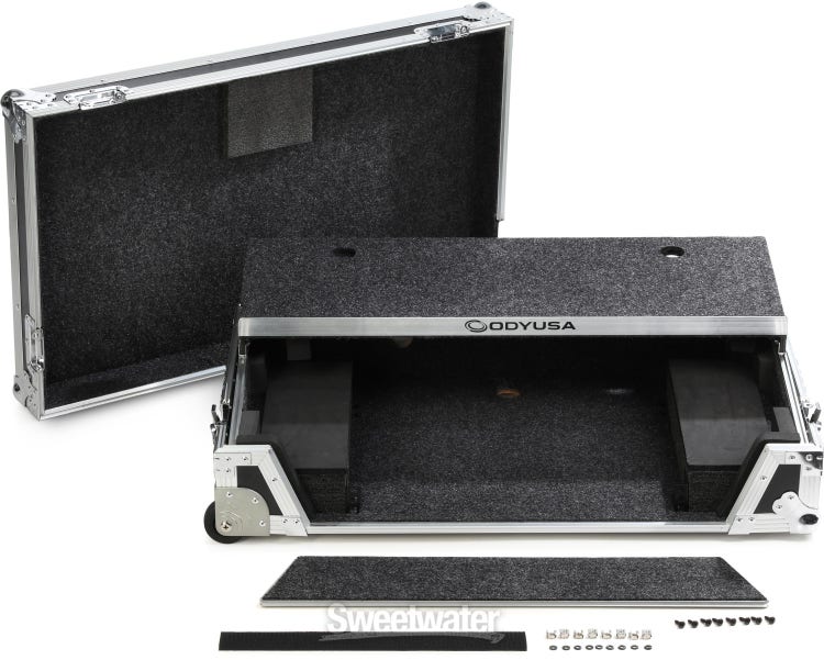 Odyssey FZDDJFLX10CW 1U Flight Case For DDJ-FLX10 DJ Controller With Corner Wheels