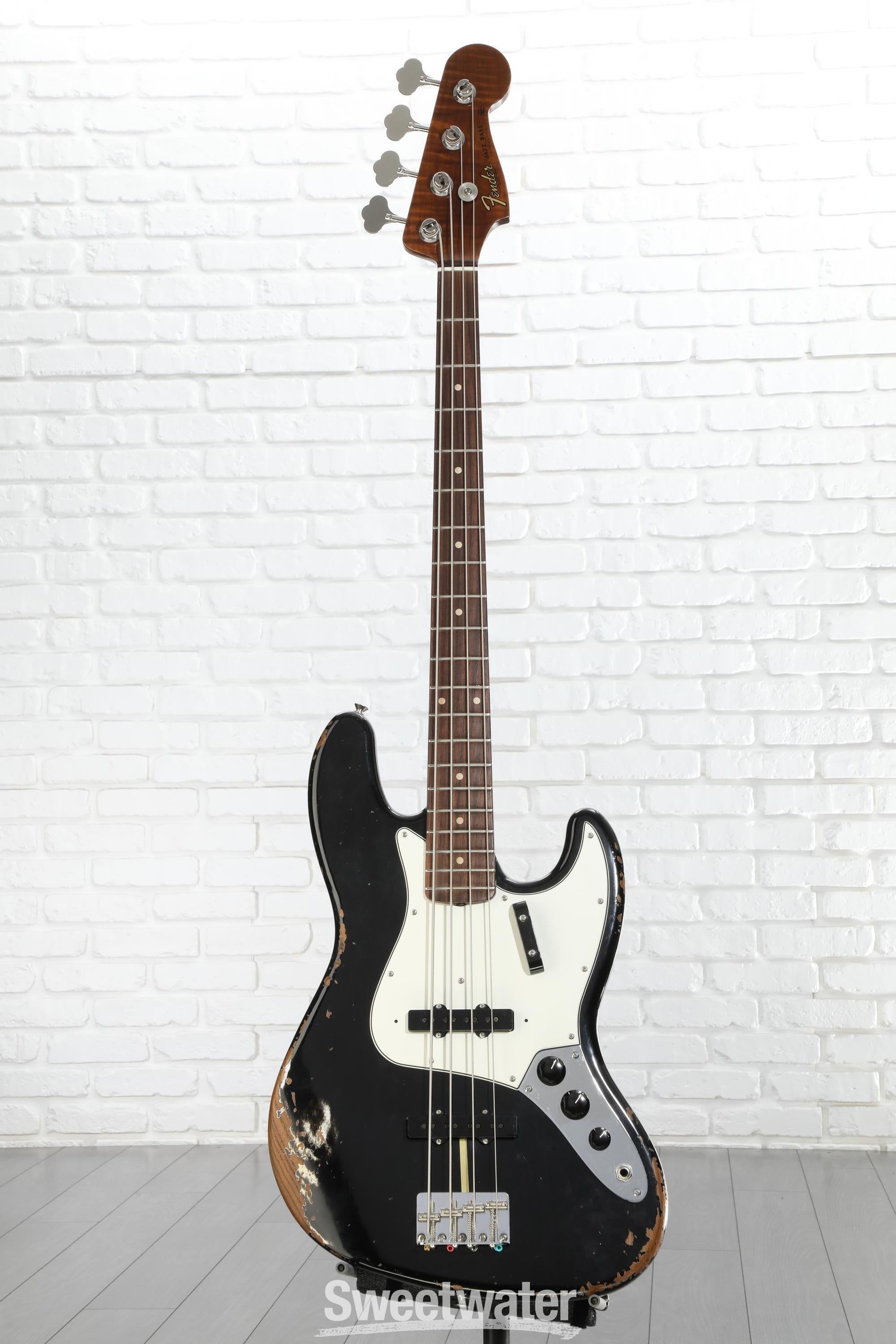 Fender Custom Shop Featherweight Roasted 1962 Jazz Bass - Black