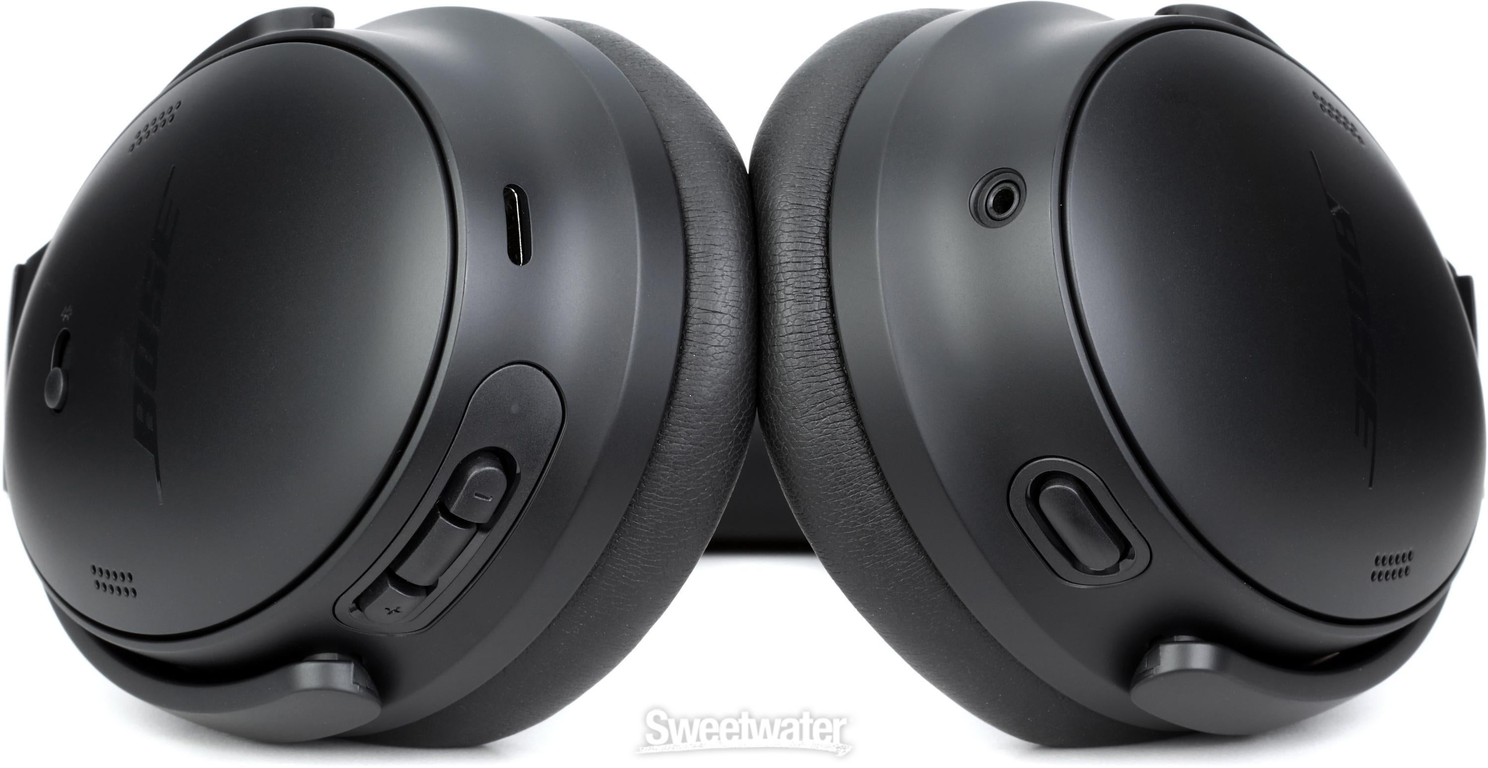 Store Bose noise cancellation headphones