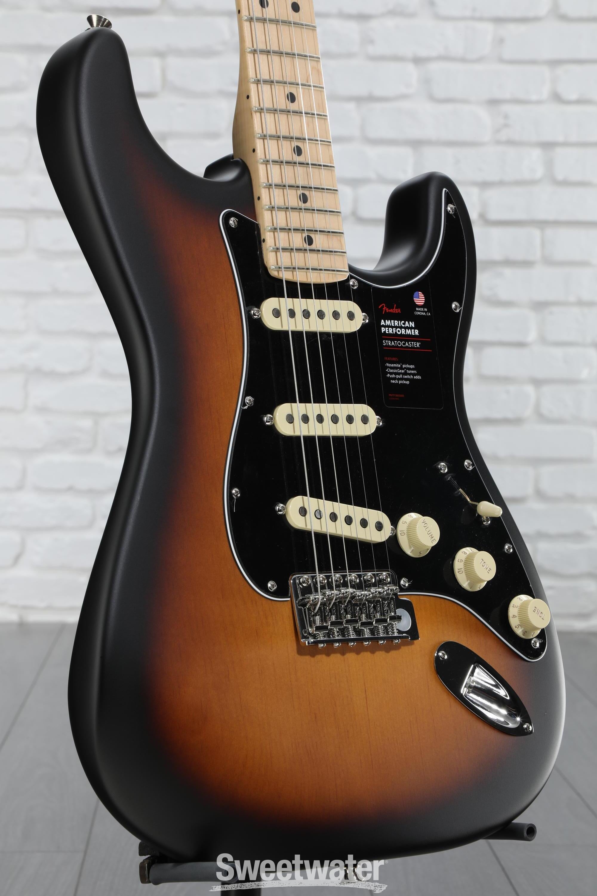Fender Limited-edition American Performer Timber