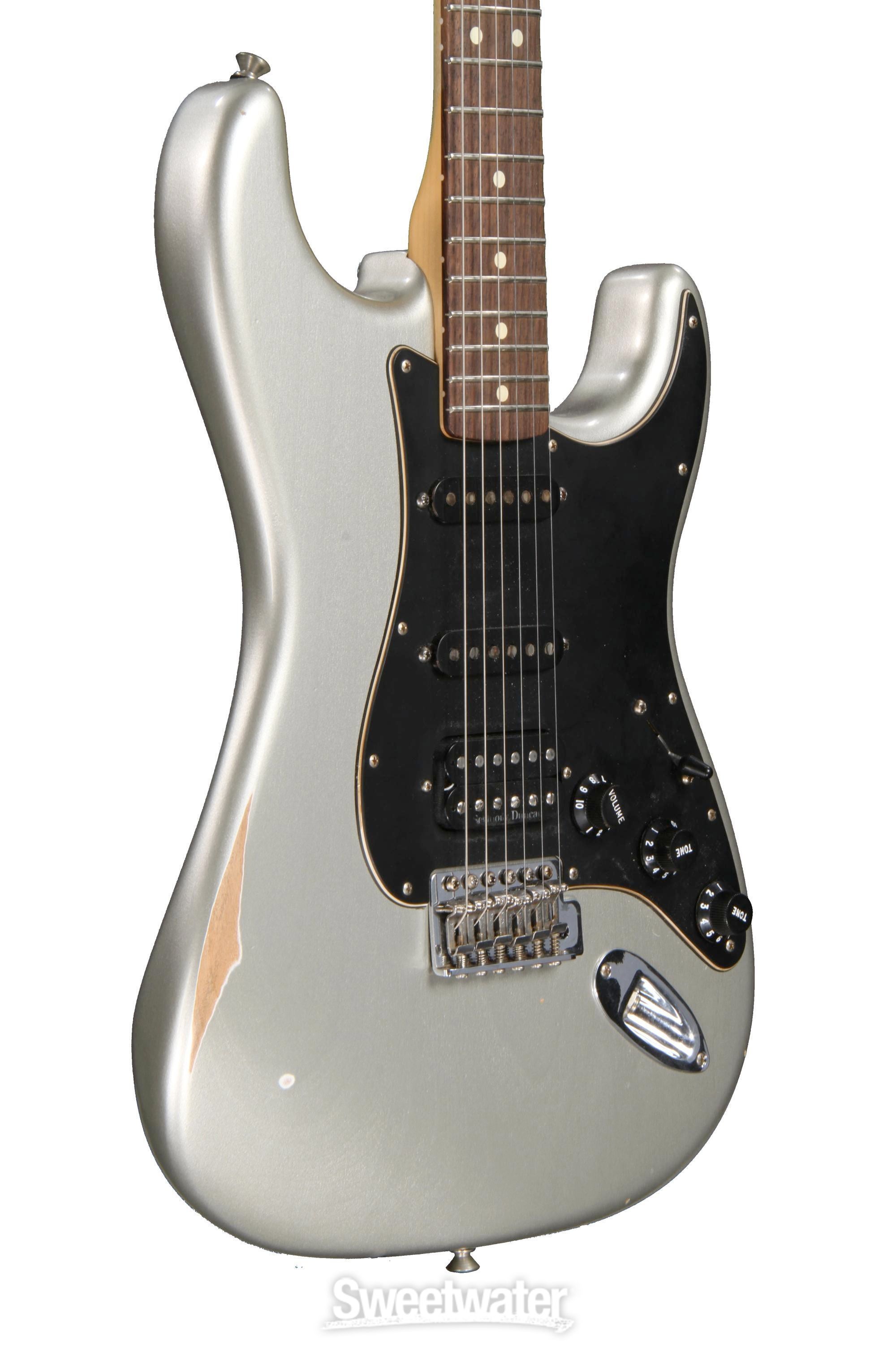 Fender Road Worn Player Stratocaster HSS - Inca Silver