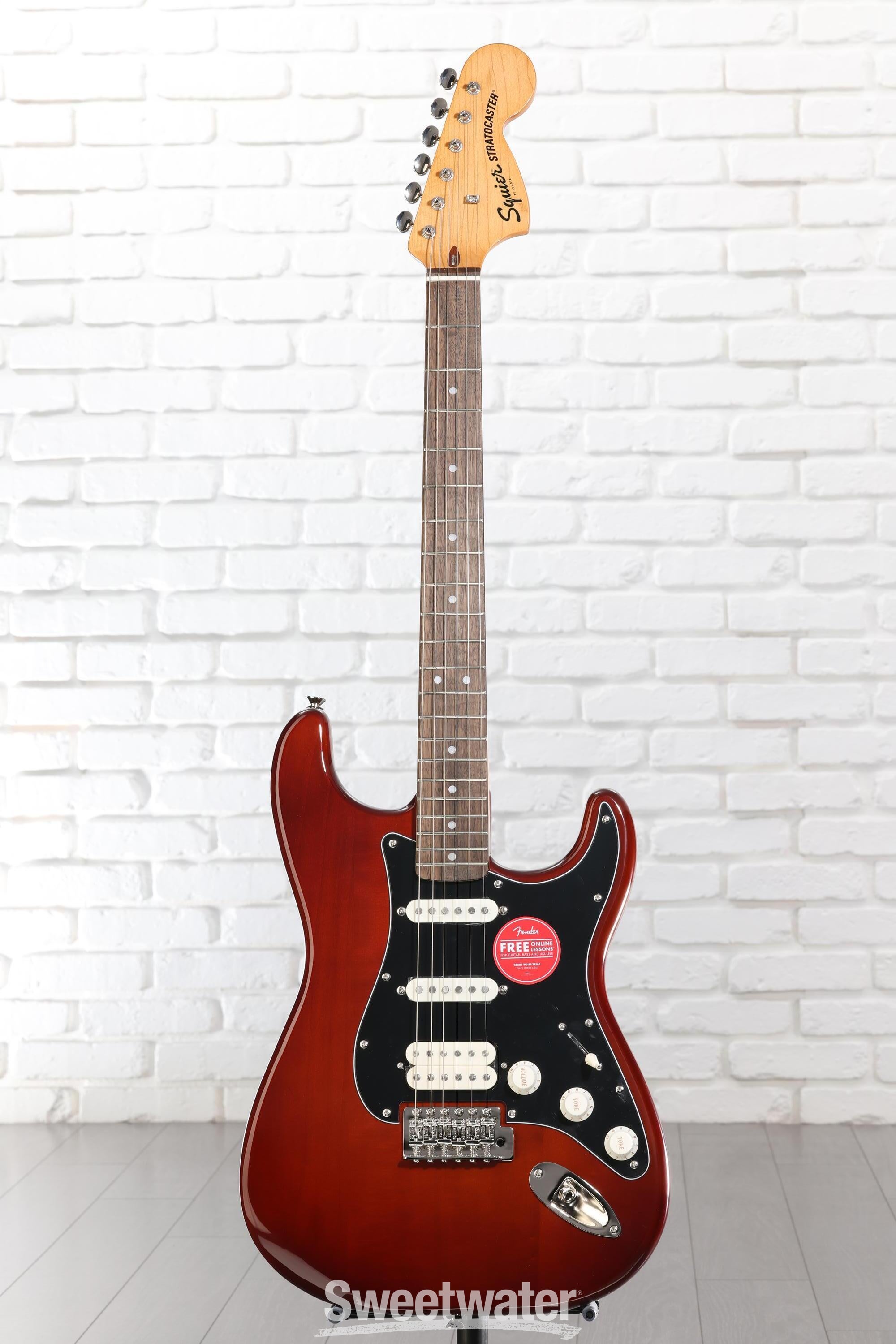 Squier Classic Vibe '70s Stratocaster HSS - Walnut with Indian