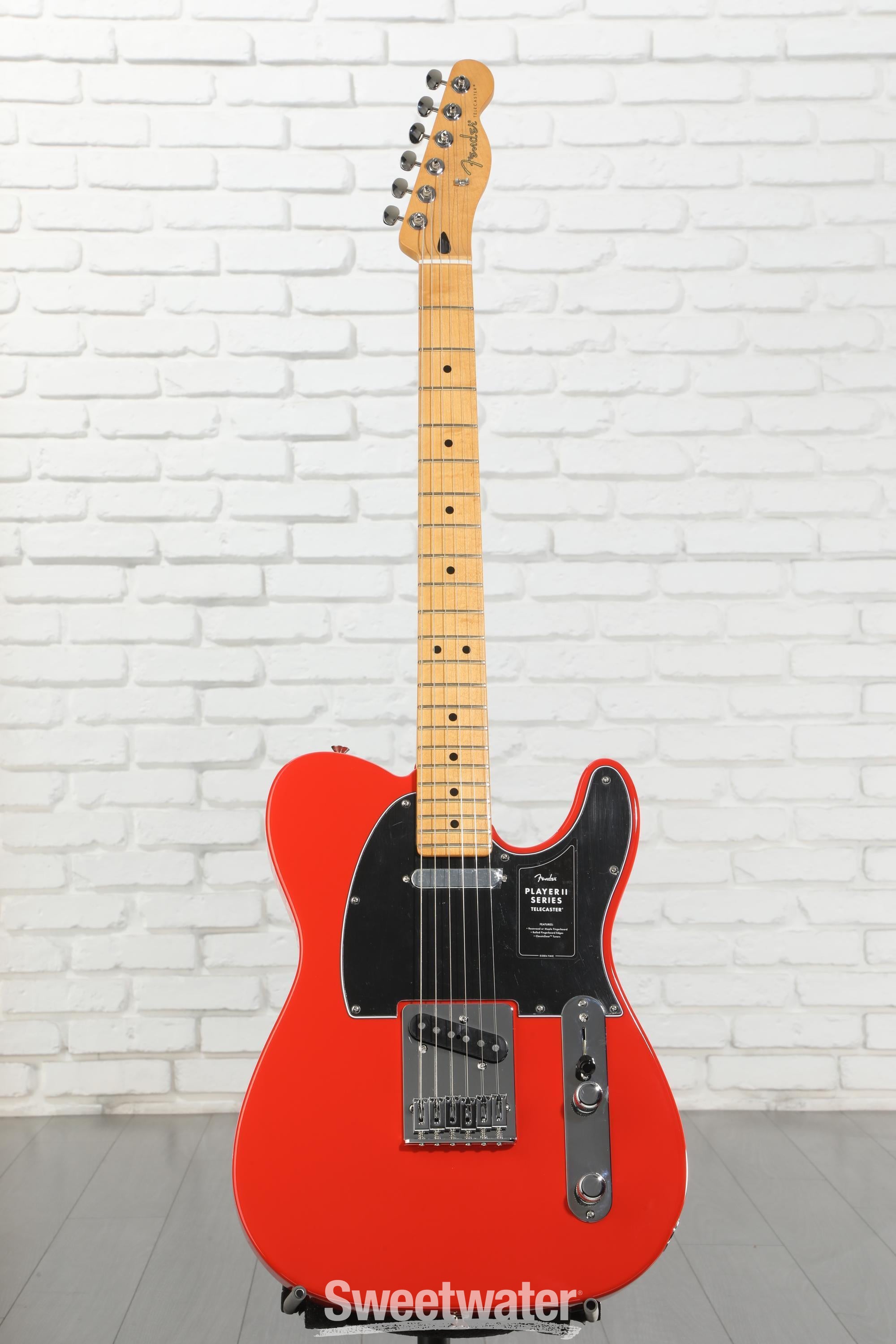 ギター Fender Player II Telcaster Coral Red Fender Player II Telecaster Electric Guitar - Coral Red with Maple