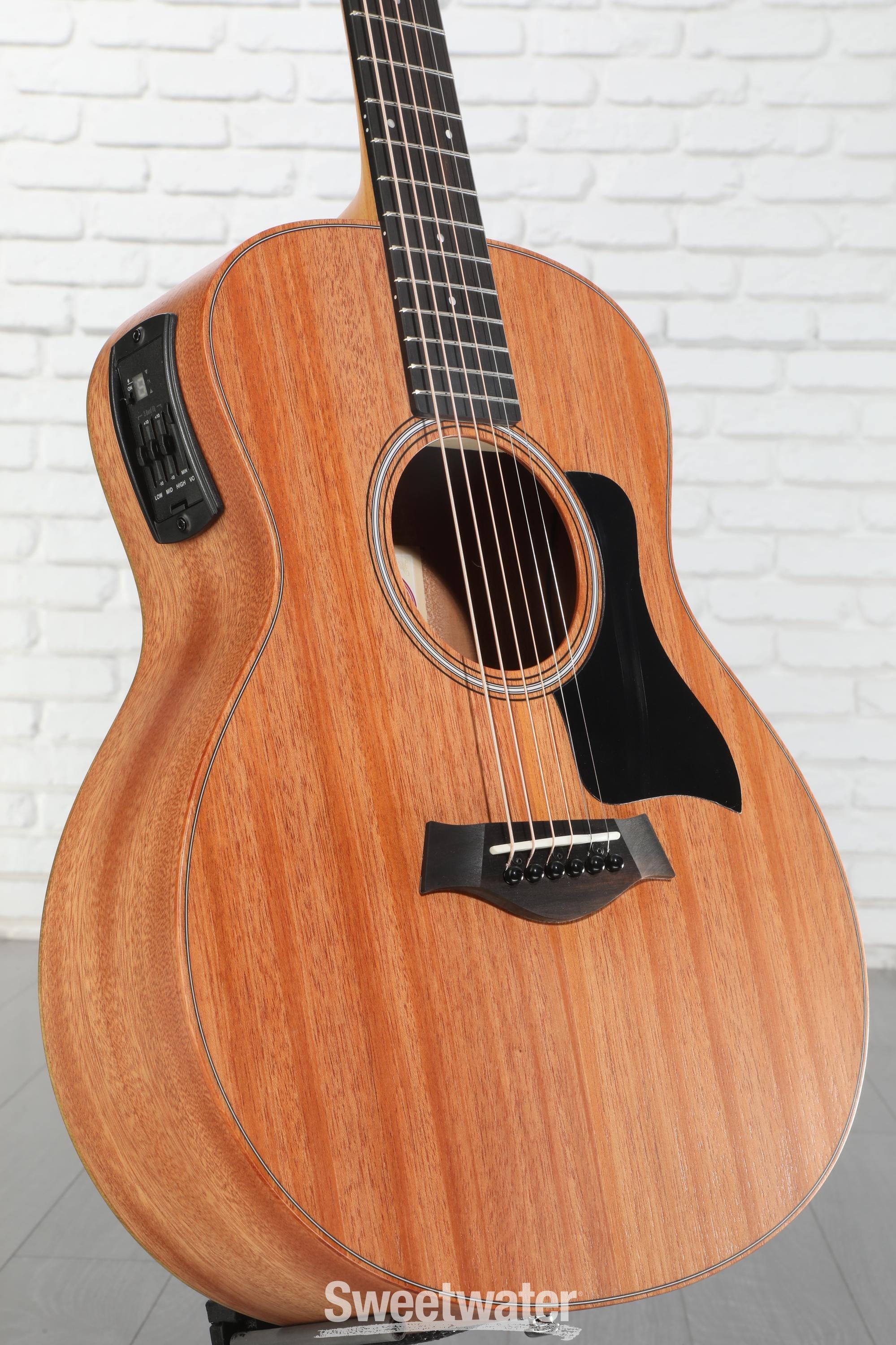 Taylor GS Mini-e Mahogany Acoustic-electric Guitar - Natural