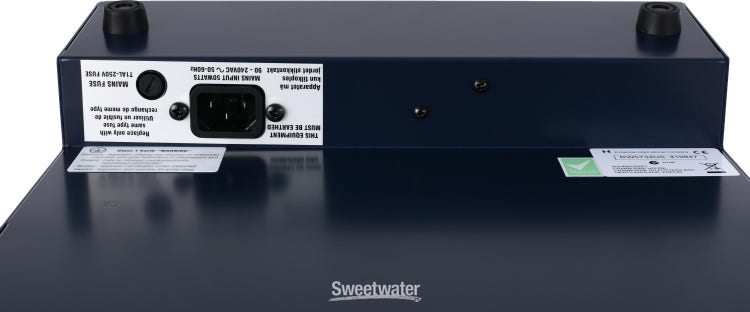 Soundcraft EPM6 8-channel Analog Mixer