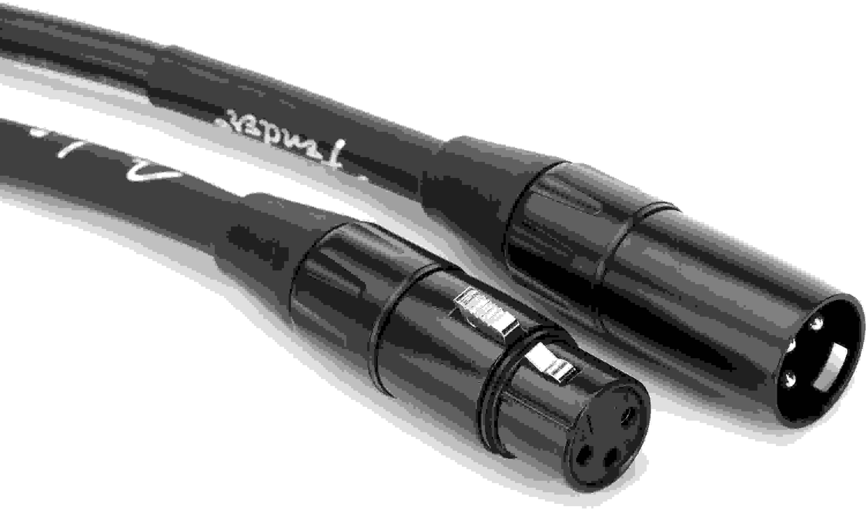 Fender Professional Series Microphone Cable - 15 foot