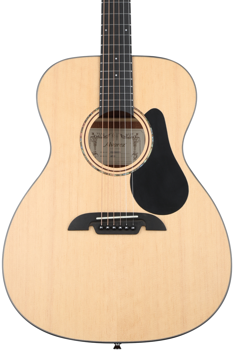 Alvarez AF30 Artist Series Folk Acoustic Guitar - Natural | Sweetwater