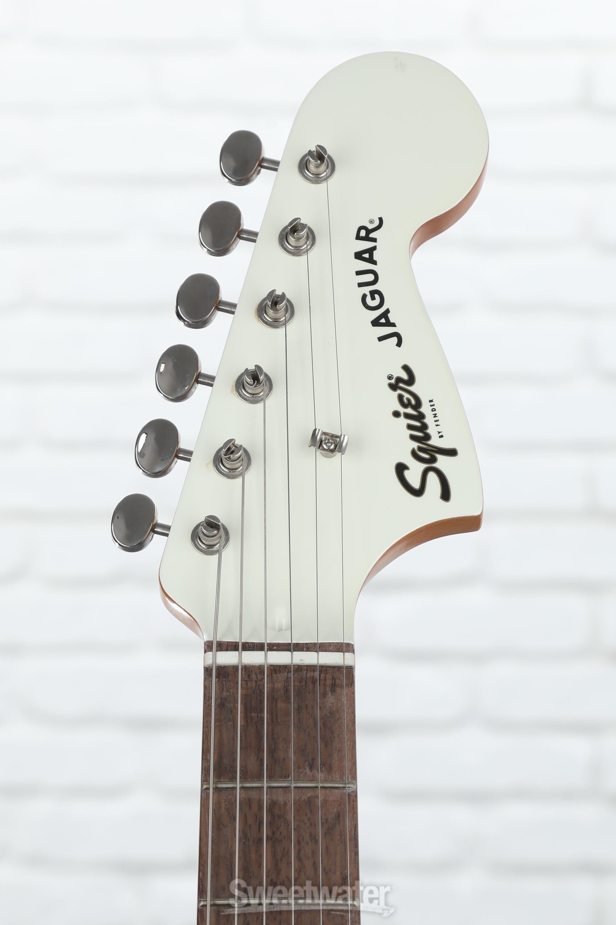 Sweetwater squier deals