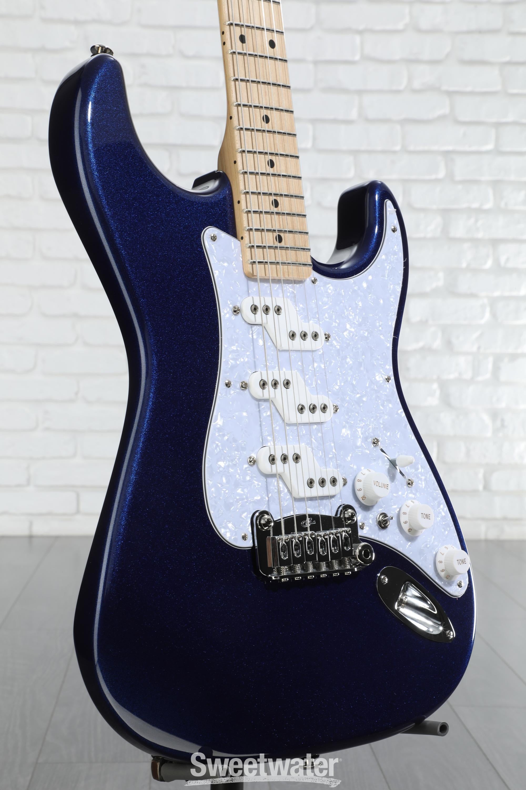 Tribute Series ASAT CLASSIC BLUESBOY SEMI-HOLLOW | G&L