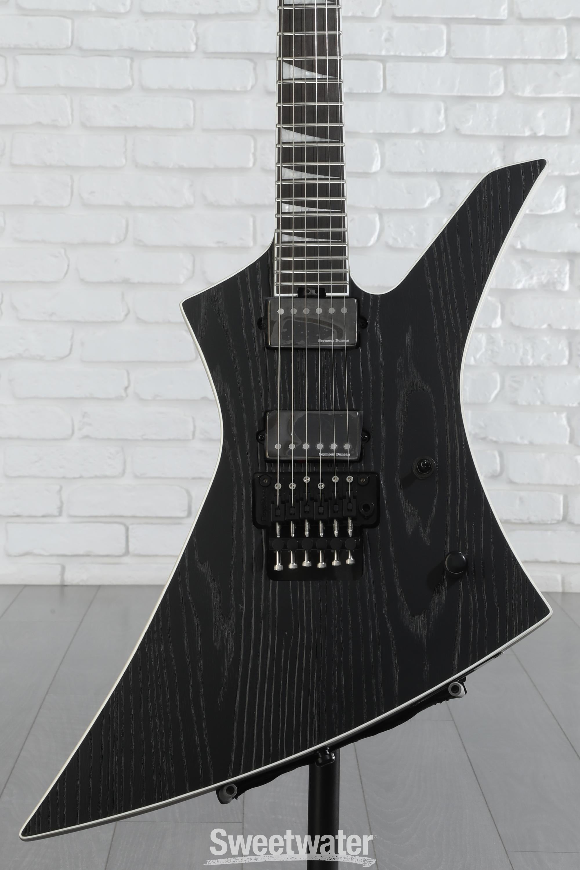 Jackson USA Signature Jeff Loomis Kelly - Black Ash | Cream