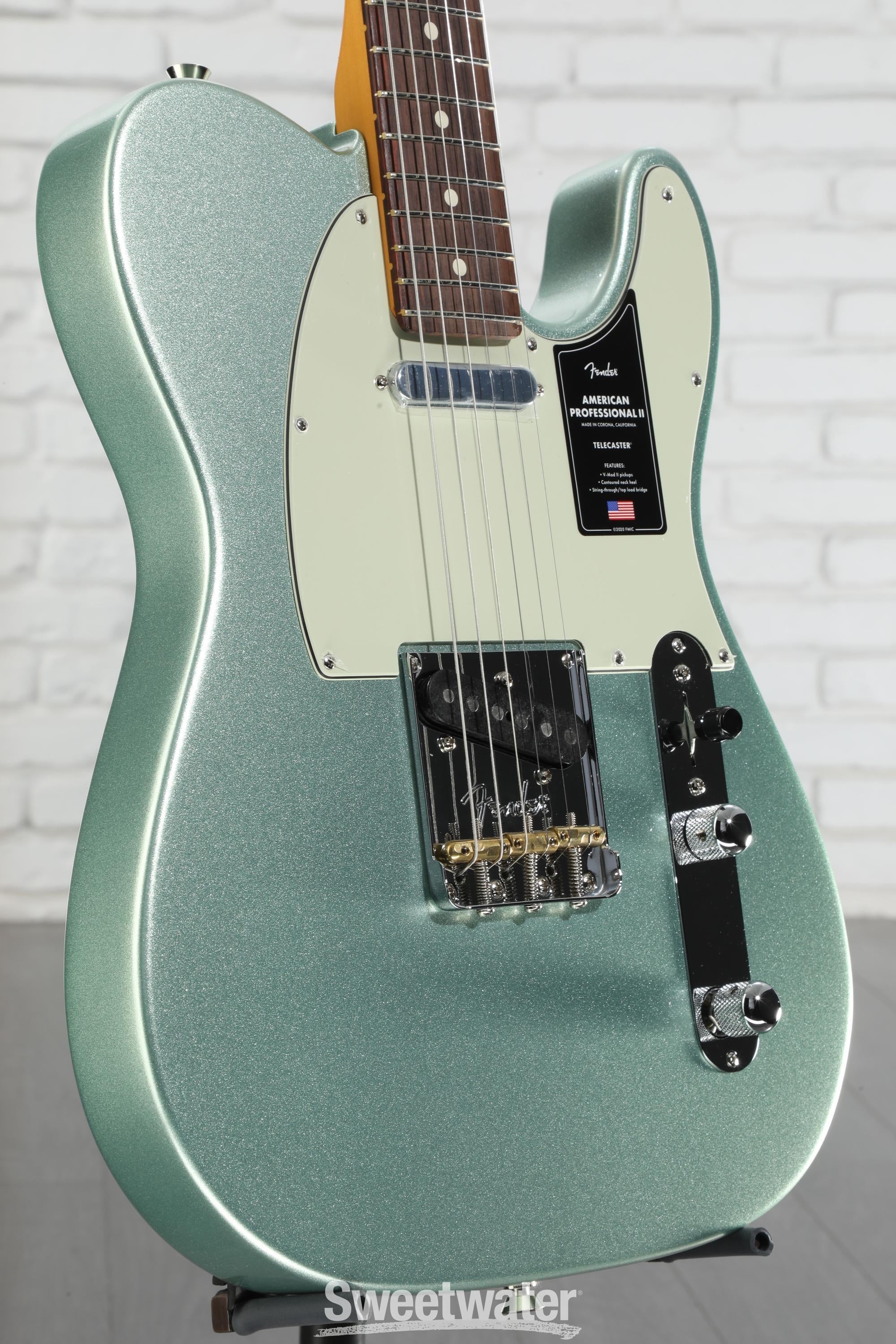 ギター American Professional II Telecaster Fender American Professional II Telecaster Maple Fingerboard