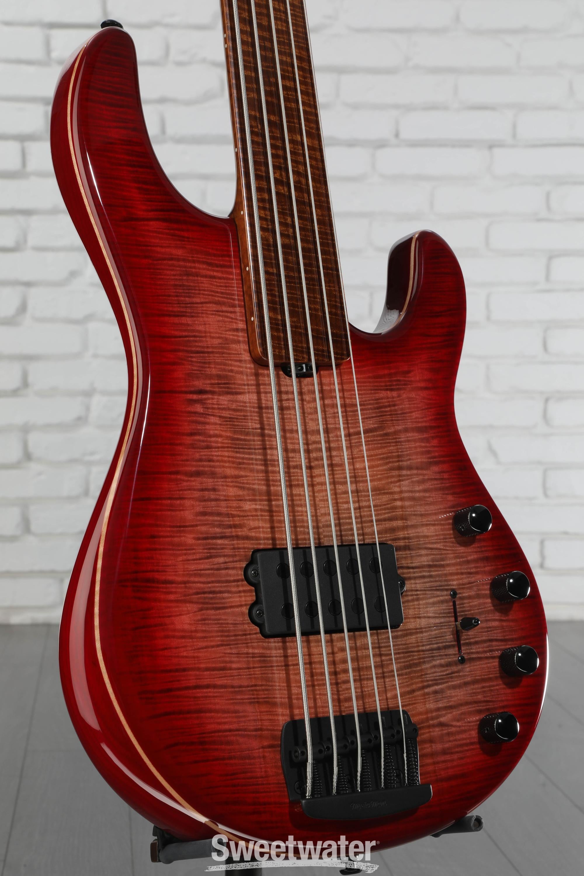 Stradi Sky Fretless 5弦 エレキベース Stradi Sky Fretless 5弦 エレキベース Stradi Sky Fretless 5弦