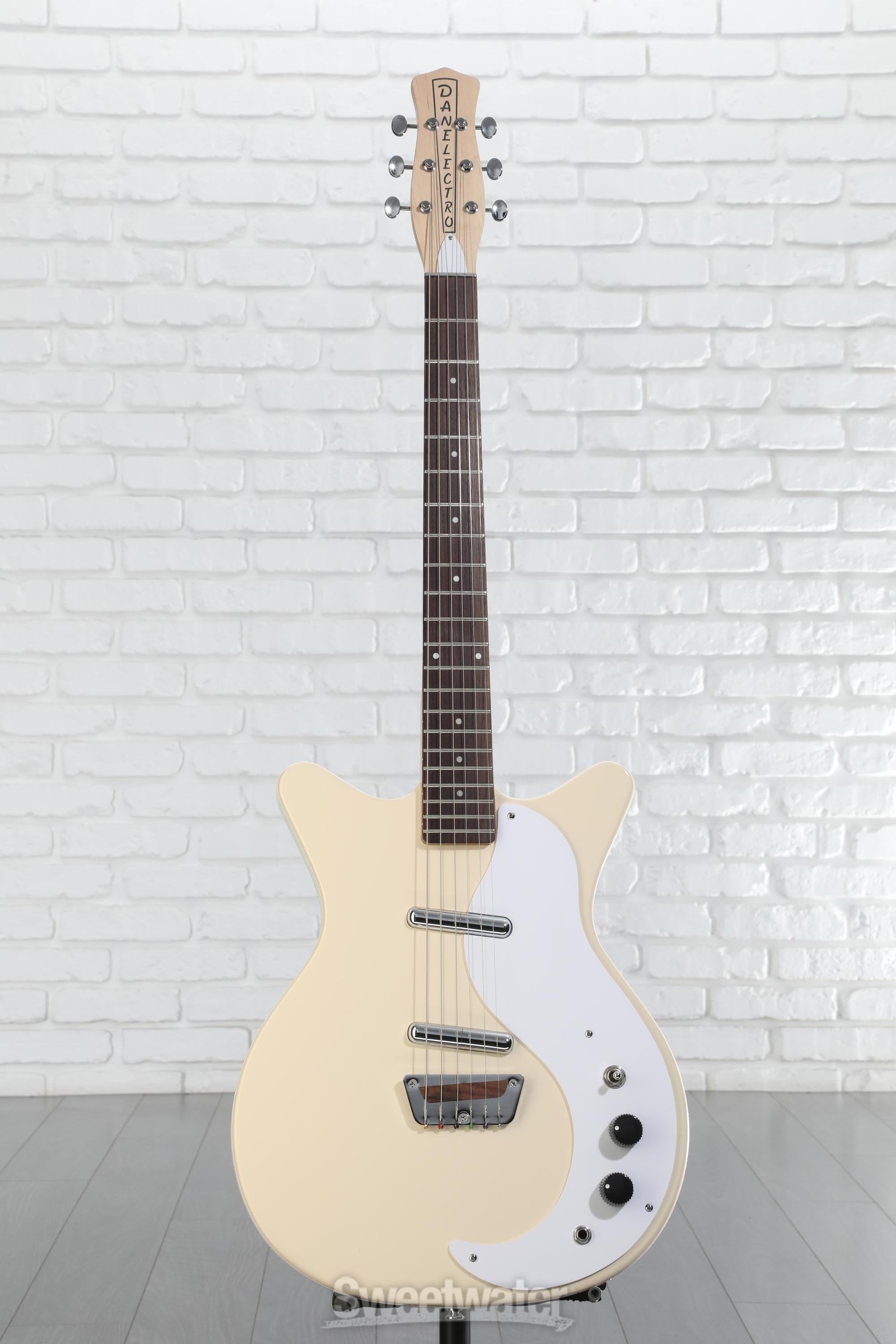 DANELECTRO STOCK59 グリーン Danelectro Stock '59 Electric Guitar with Wood Bridge (Aqua