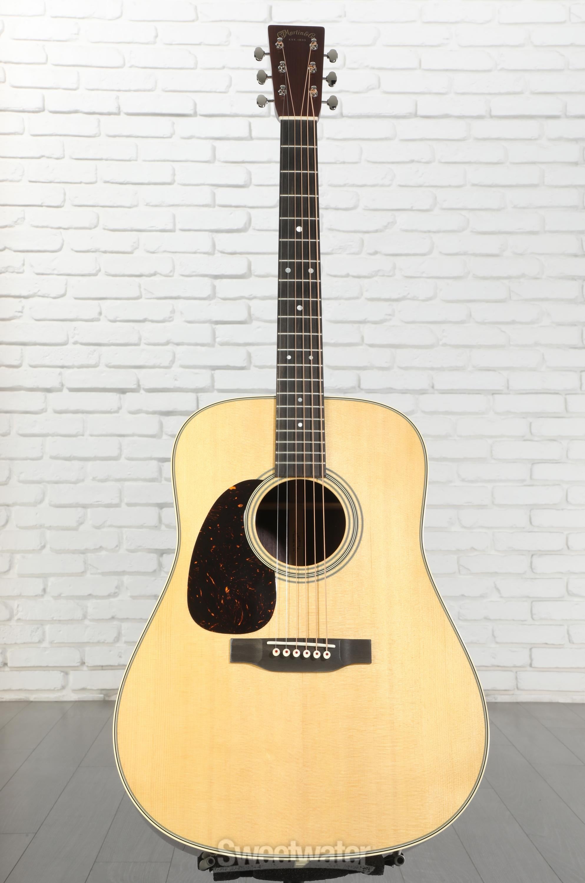 Martin D 28 Standard 2020年製 Amazon.com: Martin Guitar D-28 Modern Deluxe Acoustic Guitar with