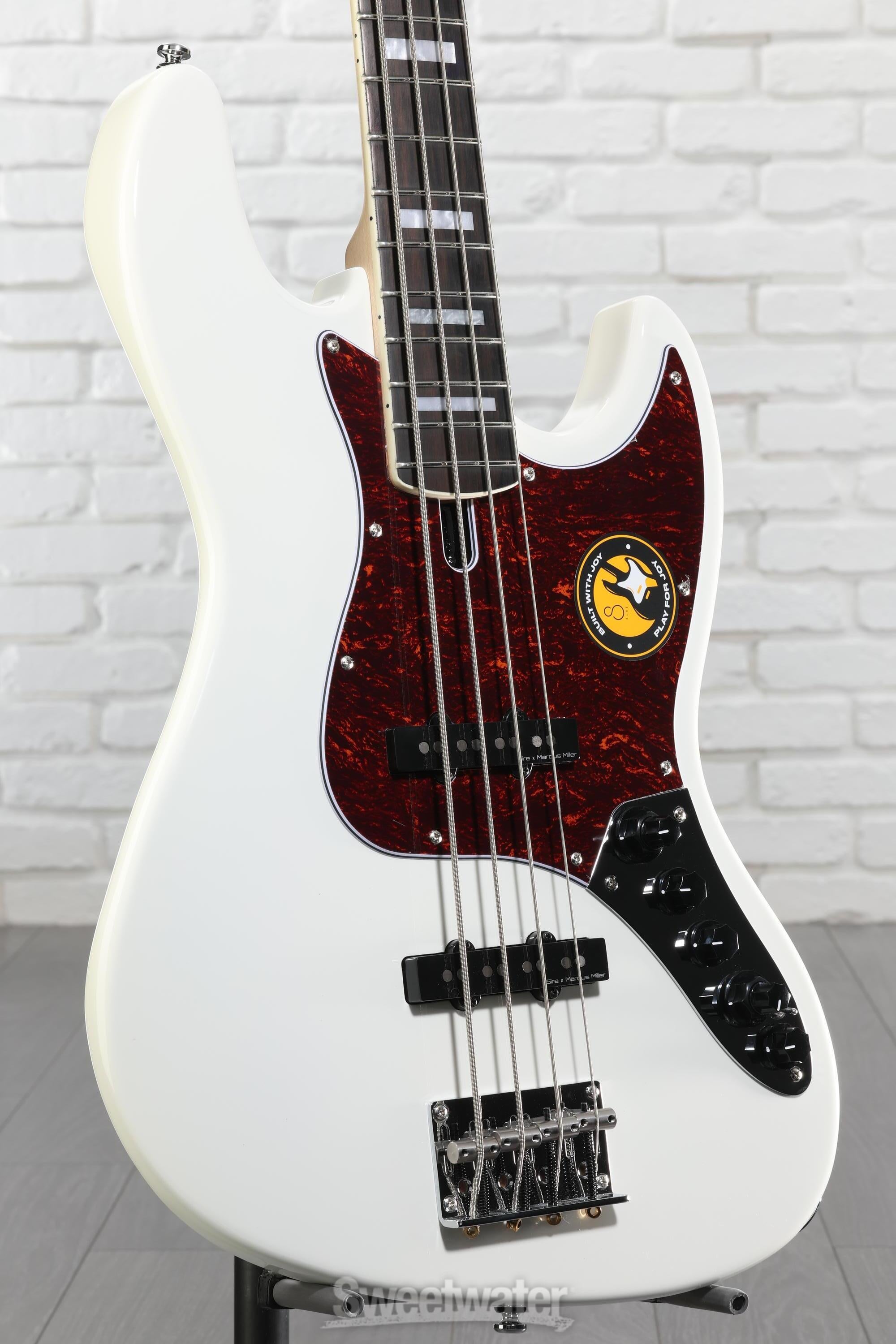 SIRE V7 Alder-4 BK Marcus Miller ギグケース付き Sire Marcus Miller V7 Vintage Alder 4-String Black (2nd Gen