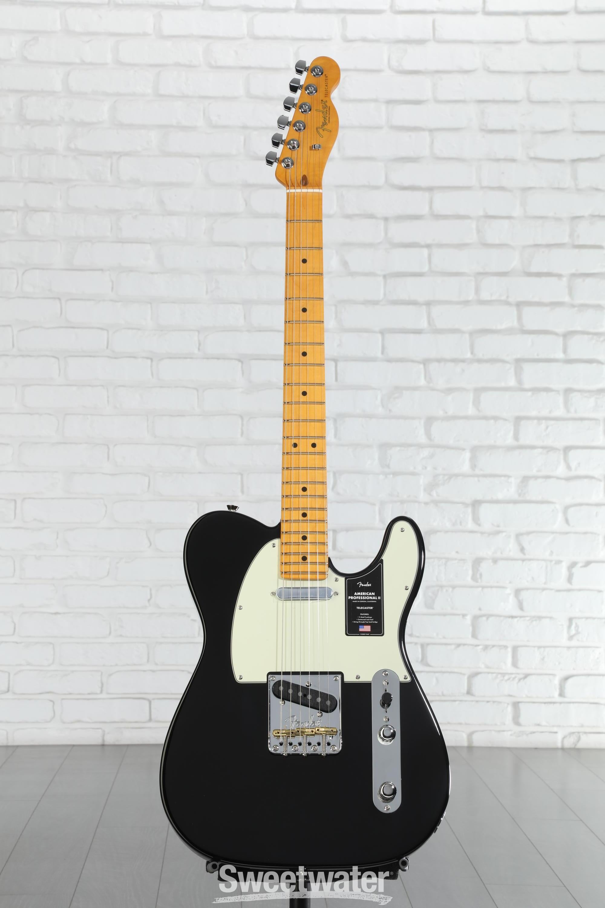 Fender American Professional II Telecaster - Black with Maple
