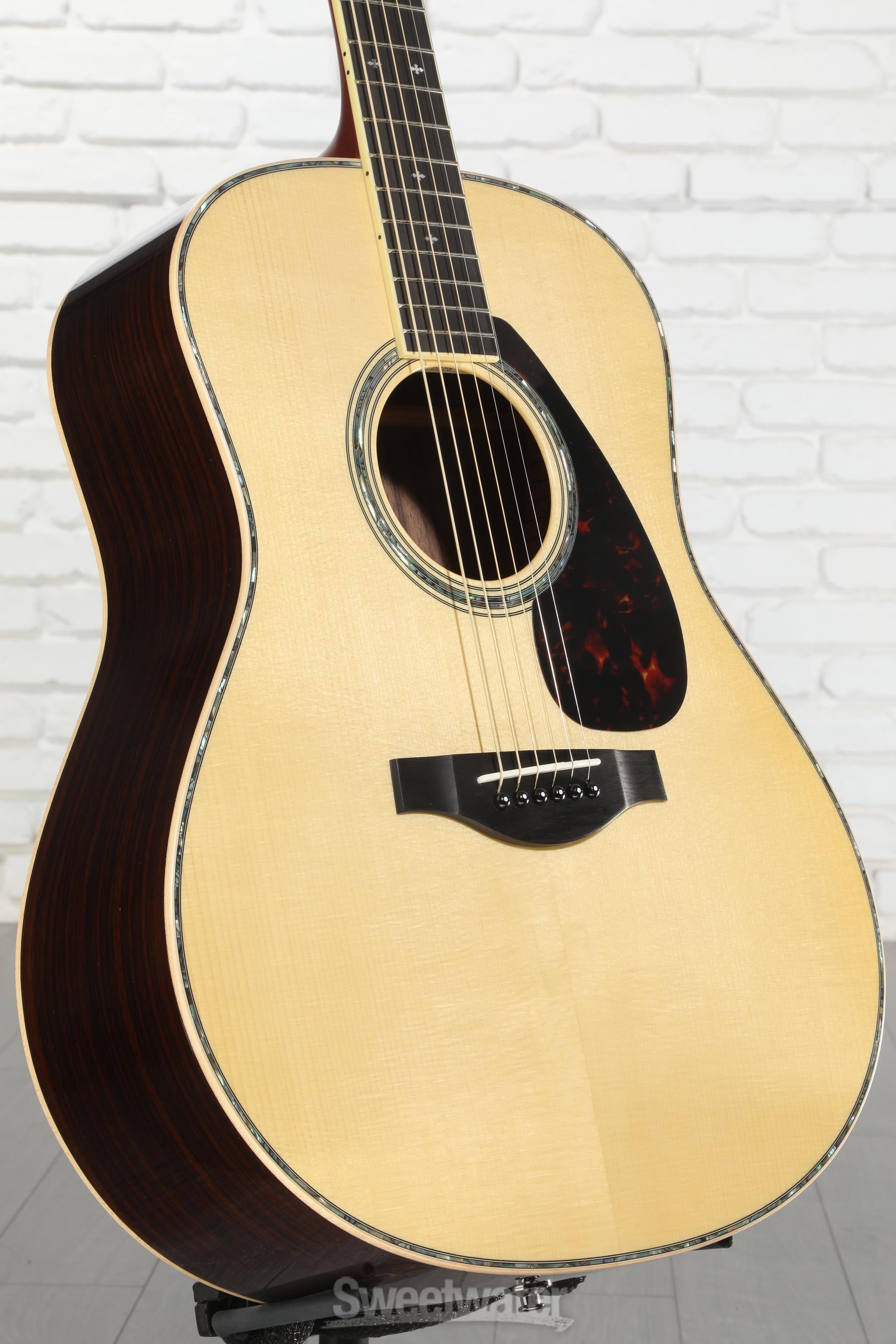 Yamaha LL16D ARE Original Jumbo Acoustic-electric Guitar - Natural