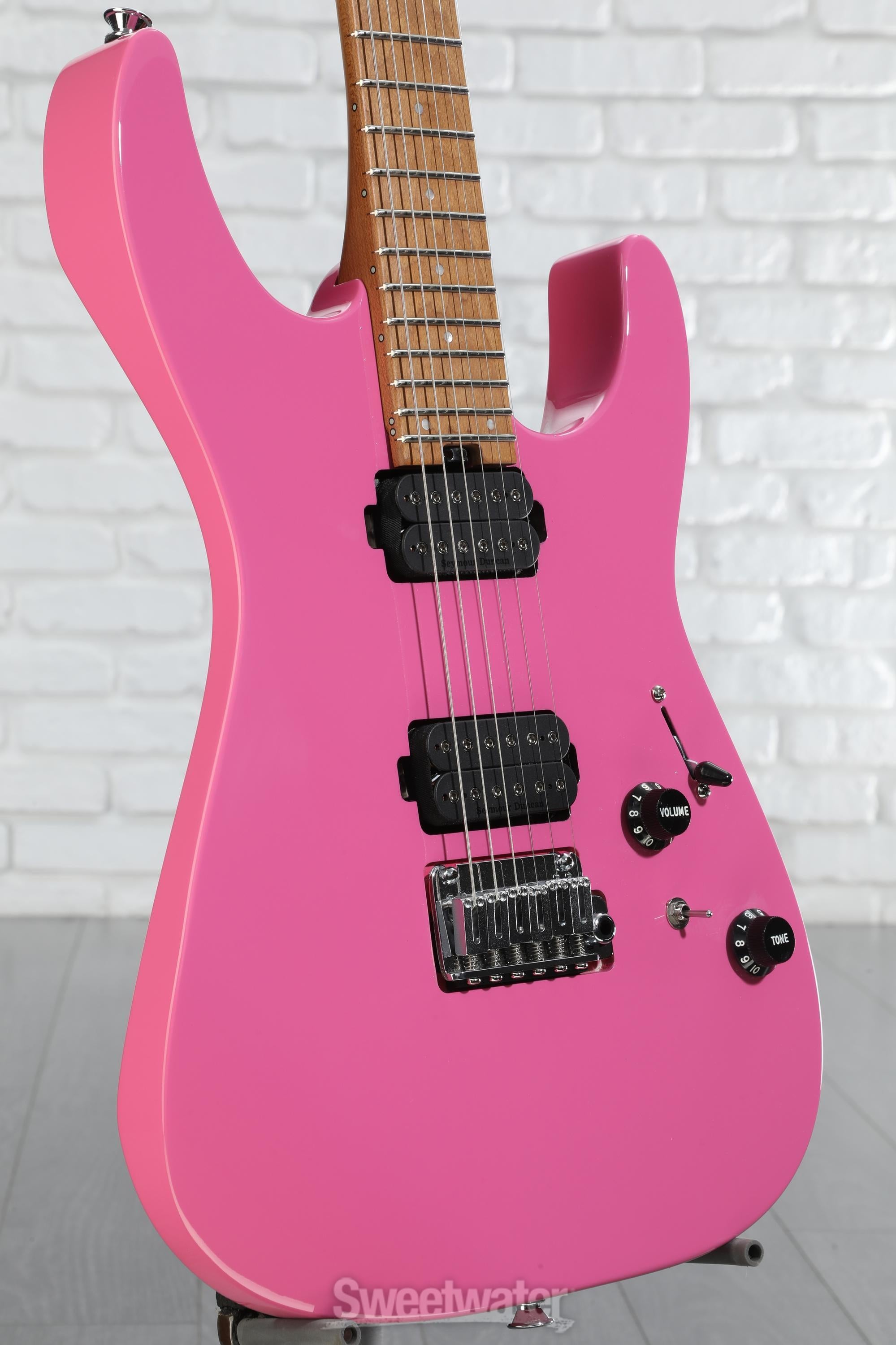 Dinky™ (DK) :: Pro-Mod DK24 HH 2PT CM, Caramelized Maple