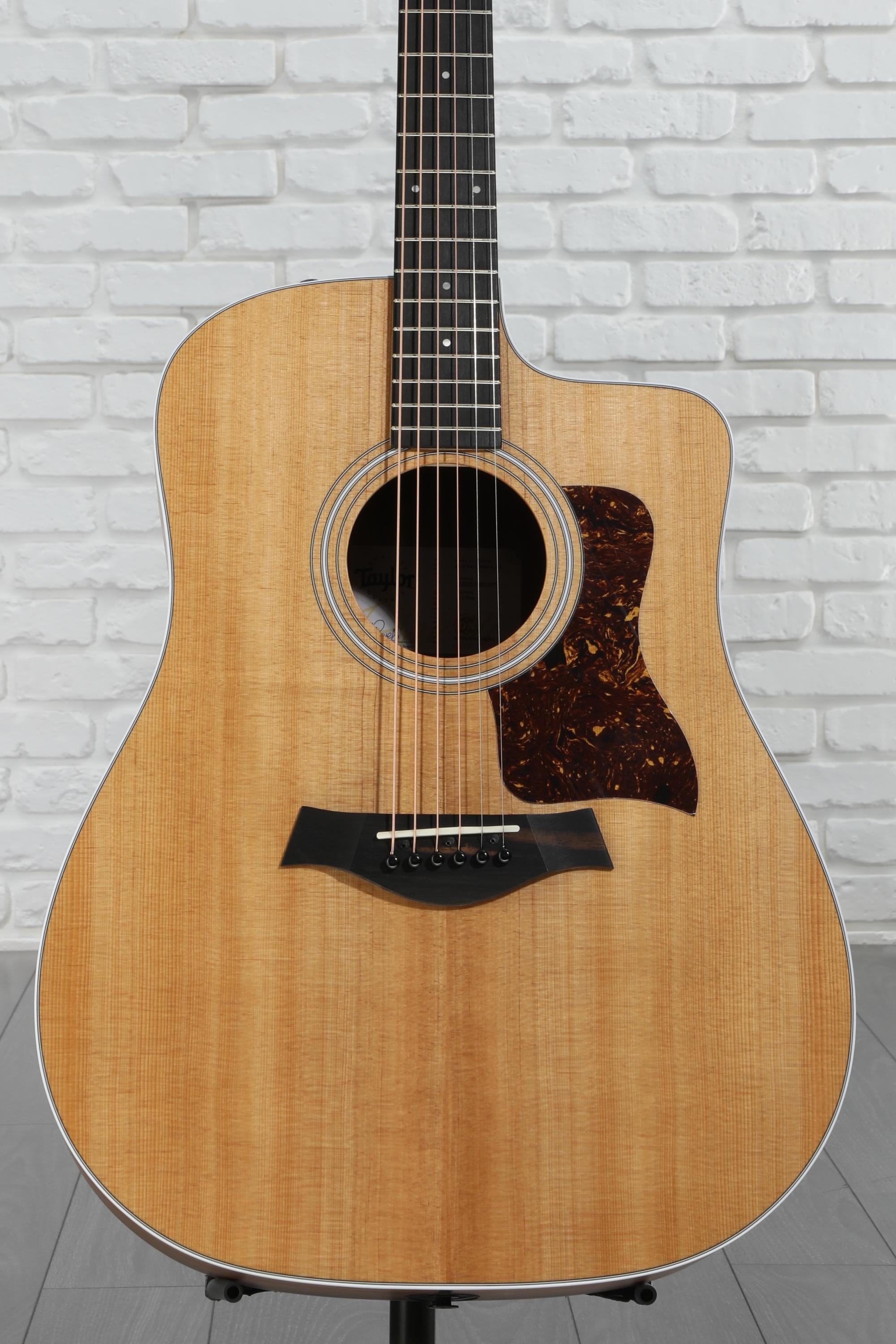 Taylor 210ce Dreadnought Acoustic-electric Guitar - Natural