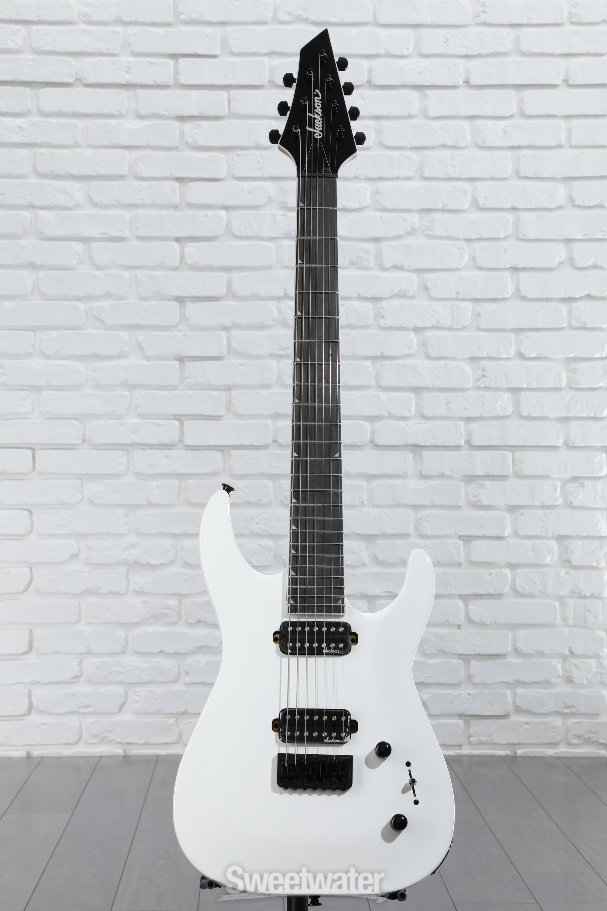 Jackson Dinky Arch Top JS32-7 DKA HT - Snow White Reviews | Sweetwater