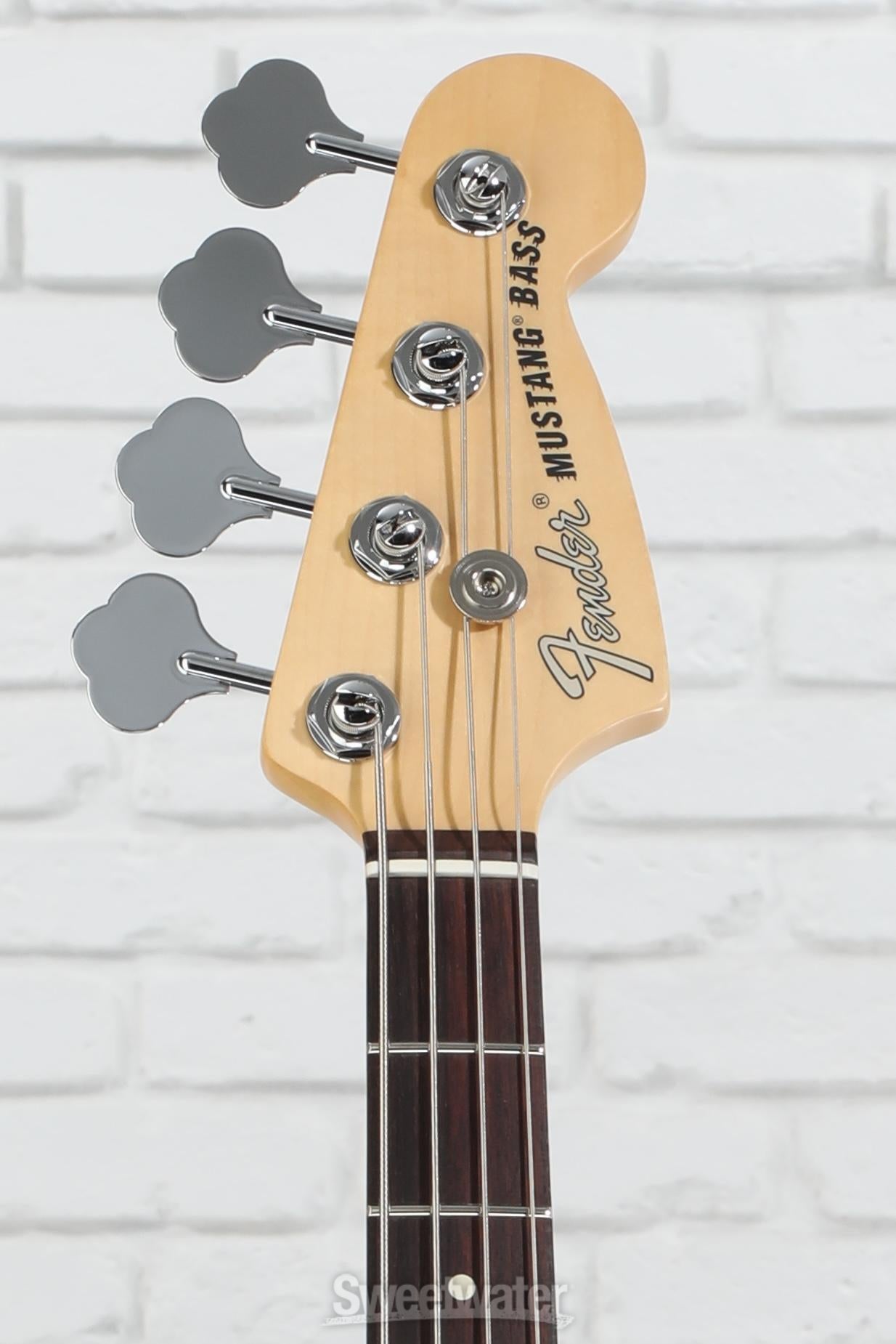 ベース Fender American Performer Mustang Bass Fender American Performer Mustang Bass Rosewood Fingerboard