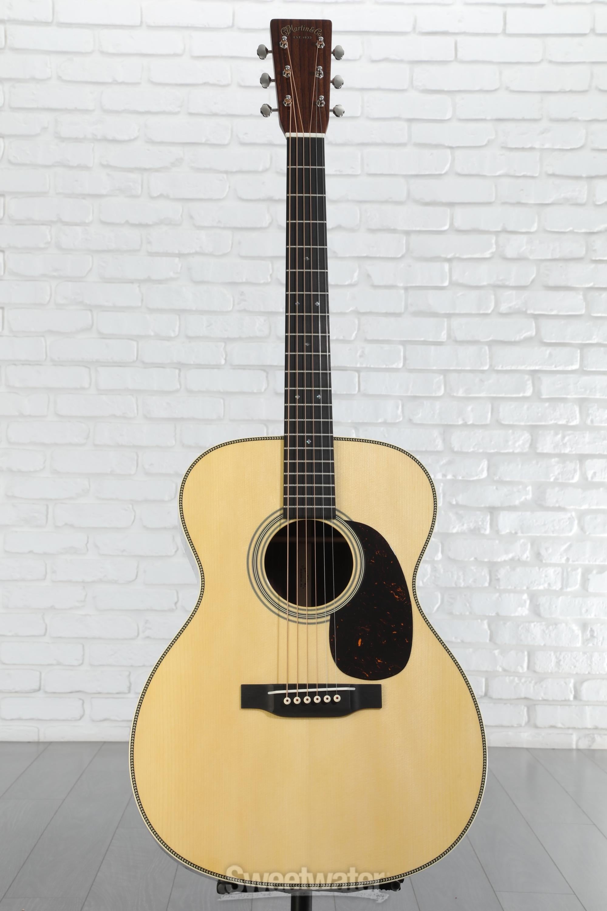 Martin Sweetwater Select 28 Style Herringbone 000 Acoustic