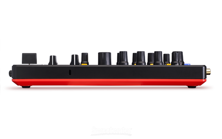 Akai Professional AMX Mixing Surface for Serato DJ Pro Akai Professional AMX Mixing Surface for Serato DJ Pro