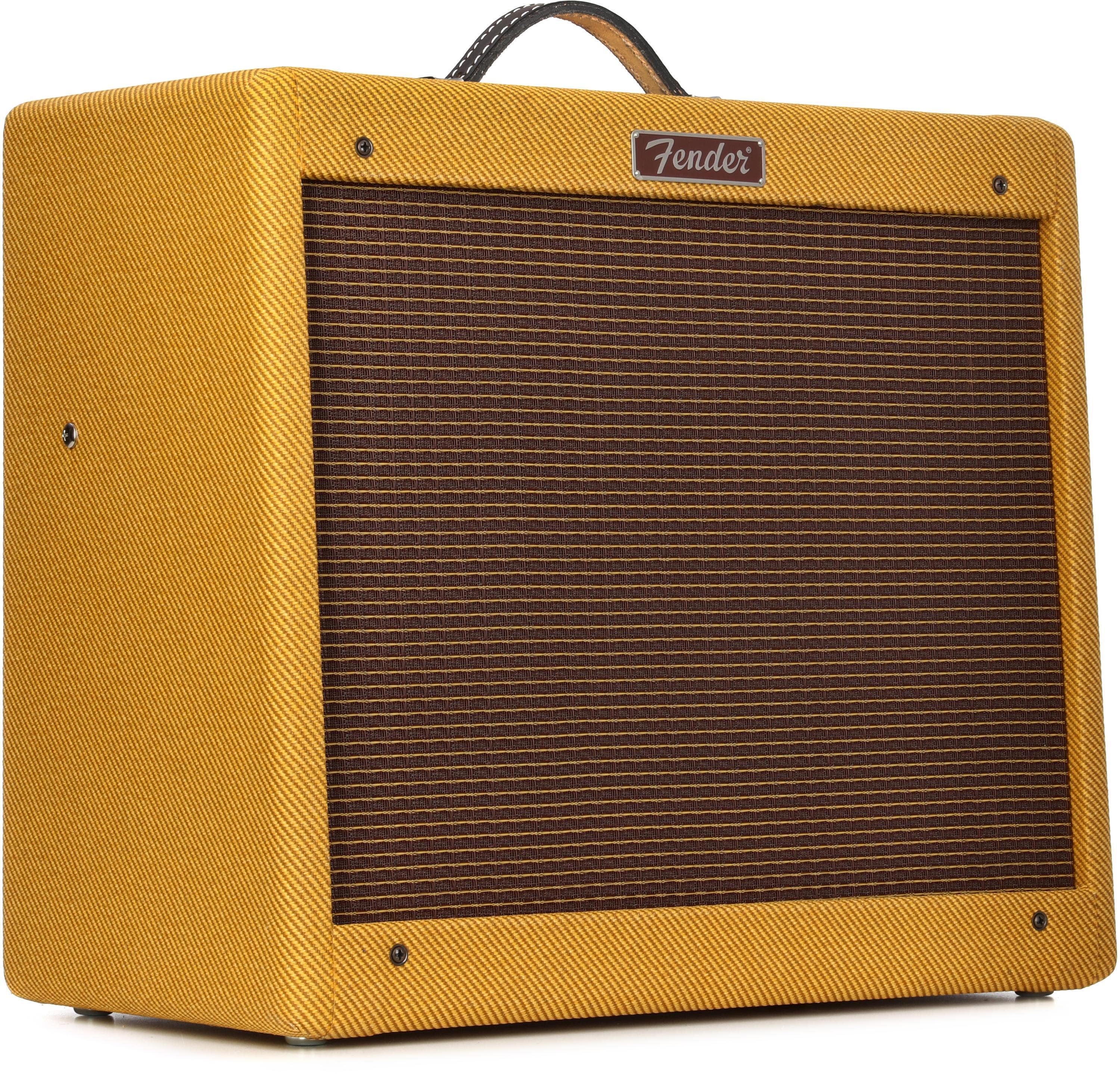 Fender Blues Junior 15-watt 1 x 12-inch Combo Amplifier