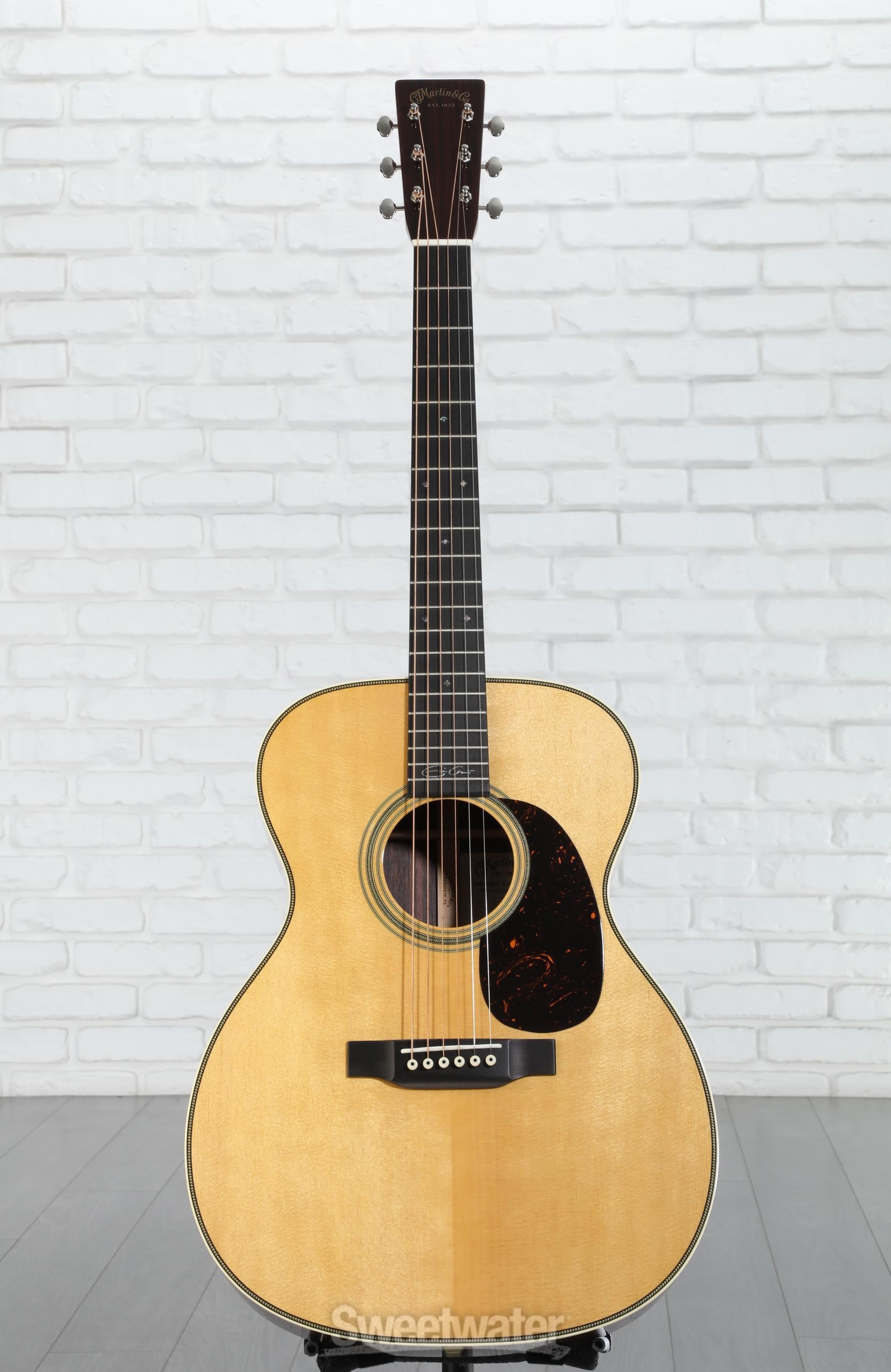 Martin 000-28EC Eric Clapton Acoustic Guitar - Natural
