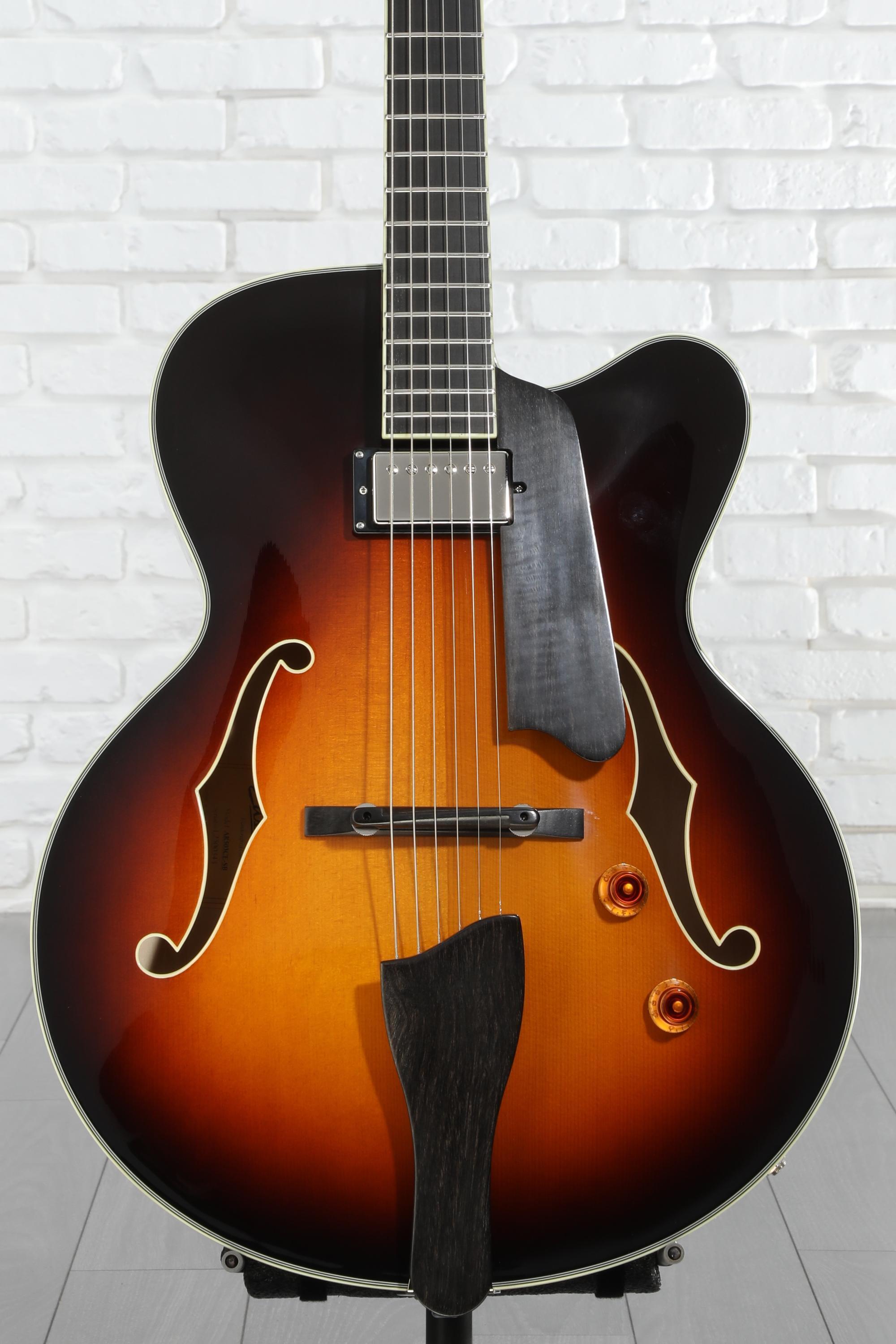 Eastman Guitars AR503CE Archtop Hollowbody Electric Guitar