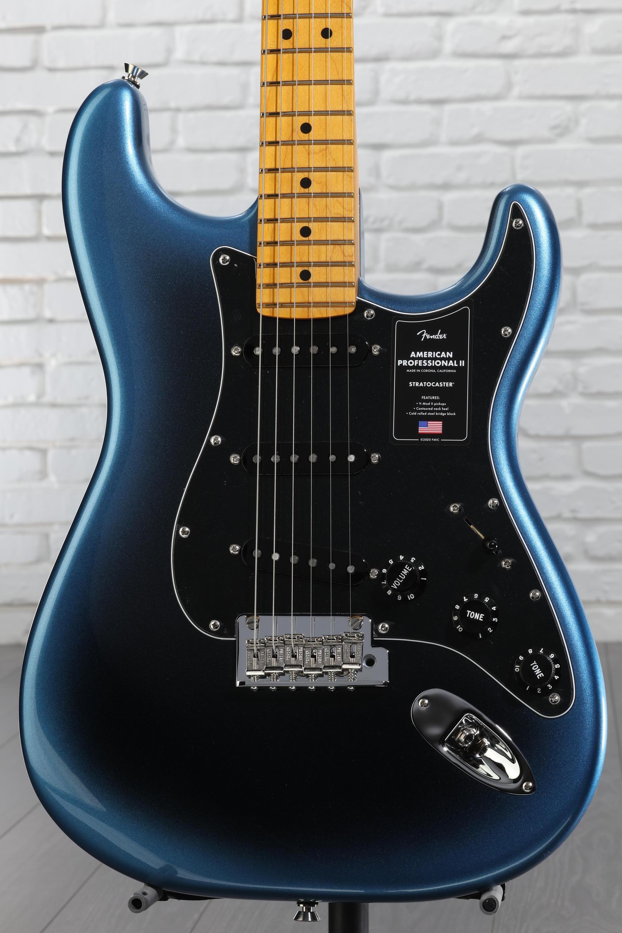 Fender American Professional II Stratocaster - Dark Night with