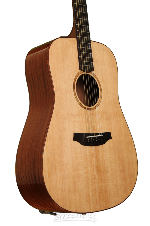 Cordoba D9 Dreadnought - Natural | Sweetwater