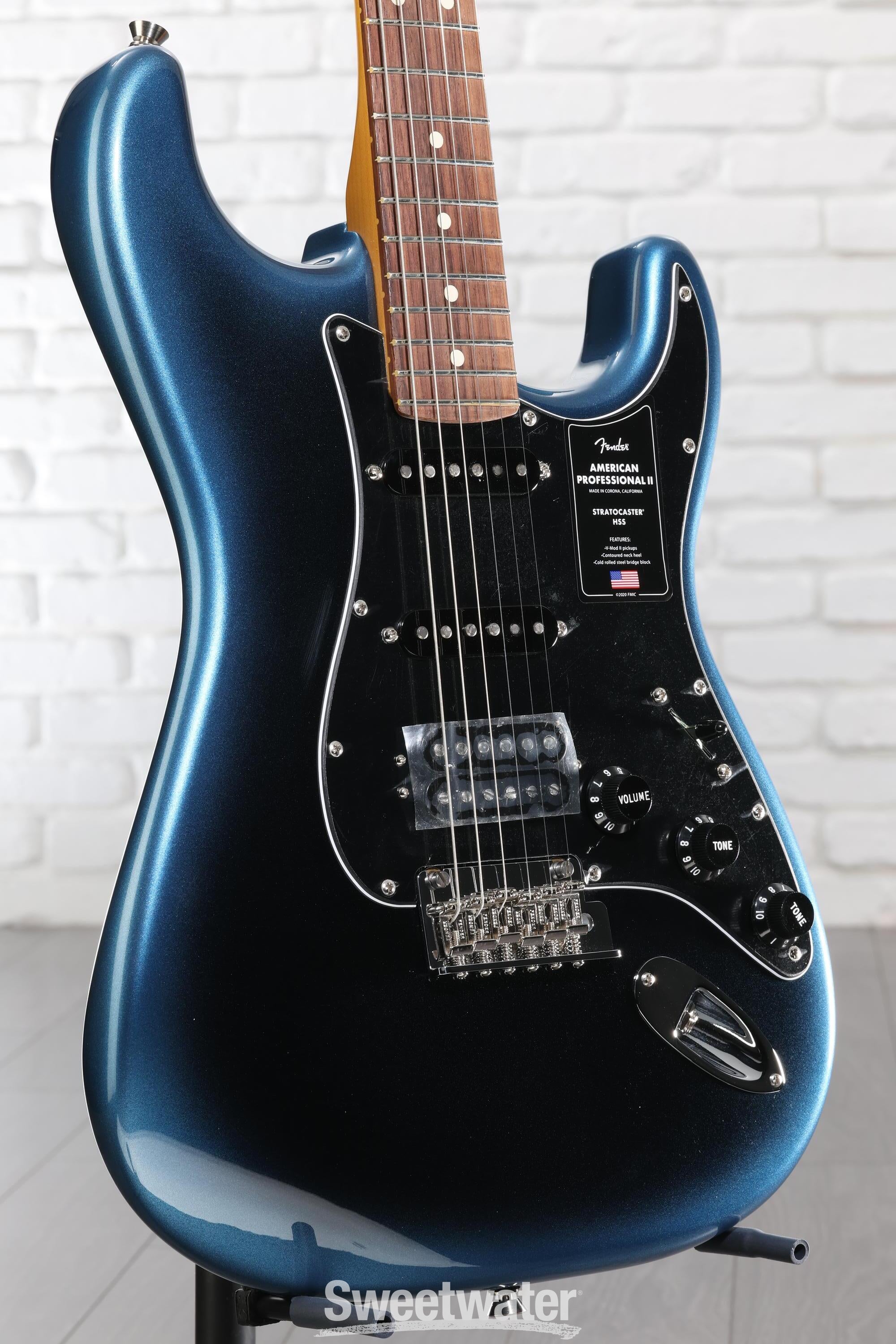 Fender American Professional II Stratocaster HSS Dark Night with