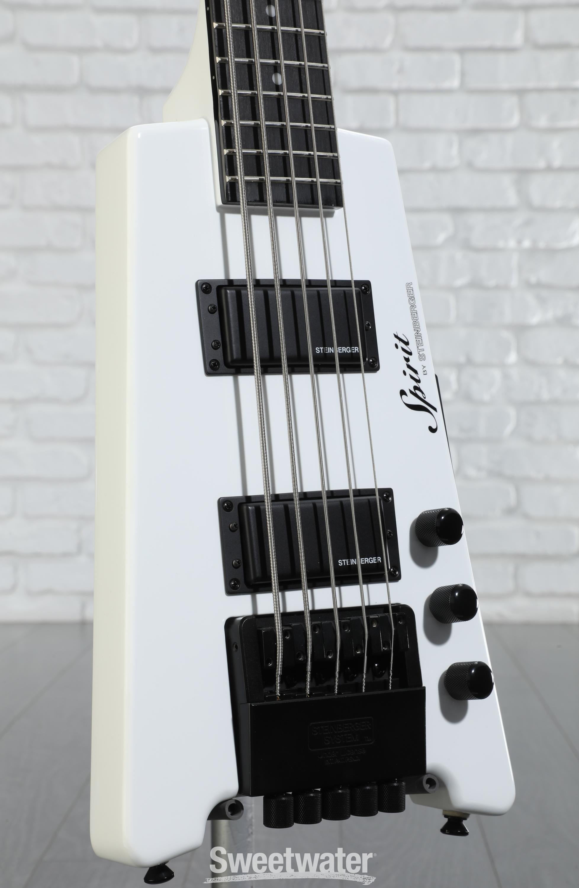 Steinberger Spirit XT-25 5弦　エレキベース ホワイト Steinberger Spirit XT-25 5-string Bass Guitar - White