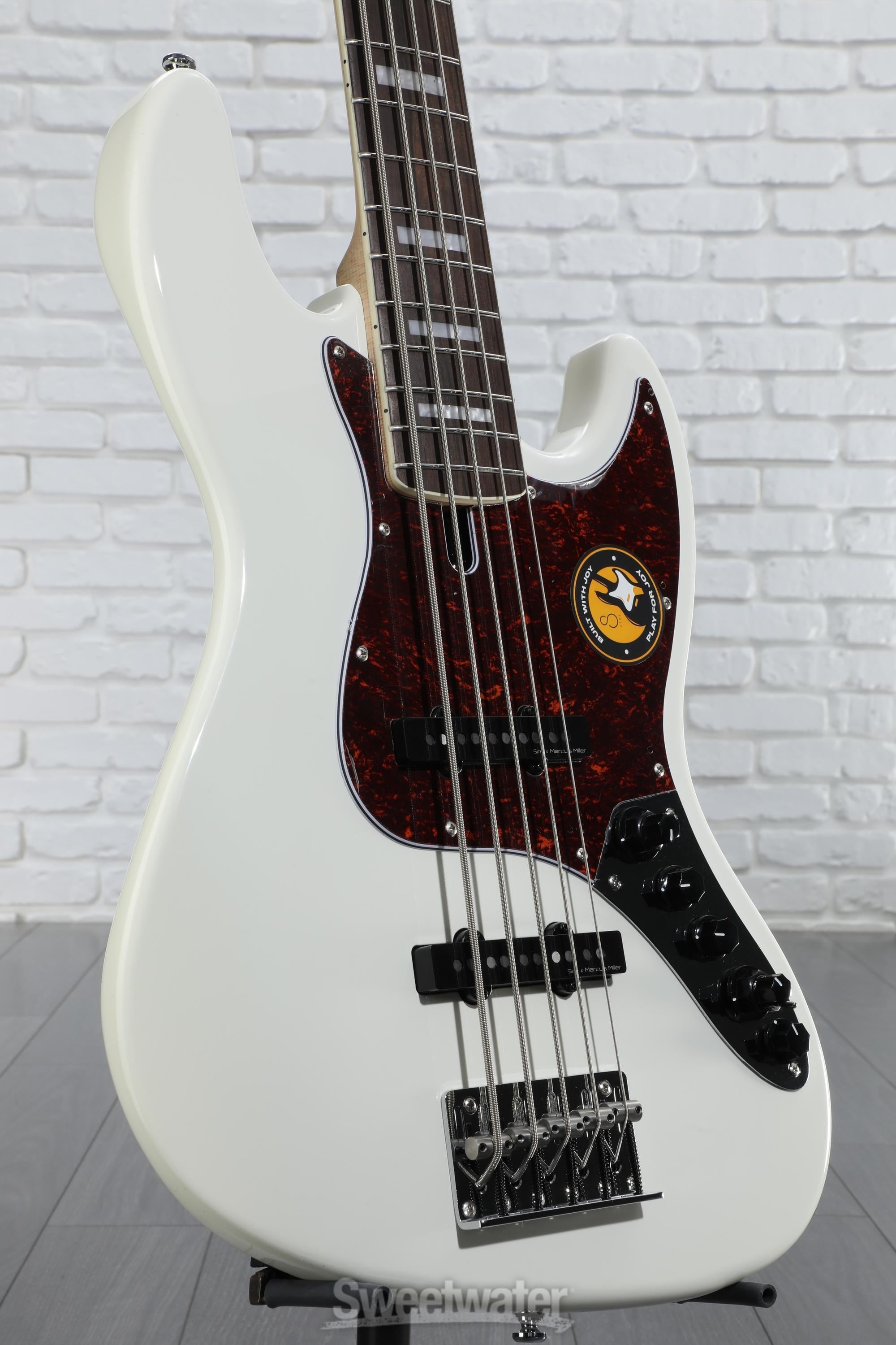 Sire Marcus Miller V7 Alder 5-string Bass Guitar - Antique White