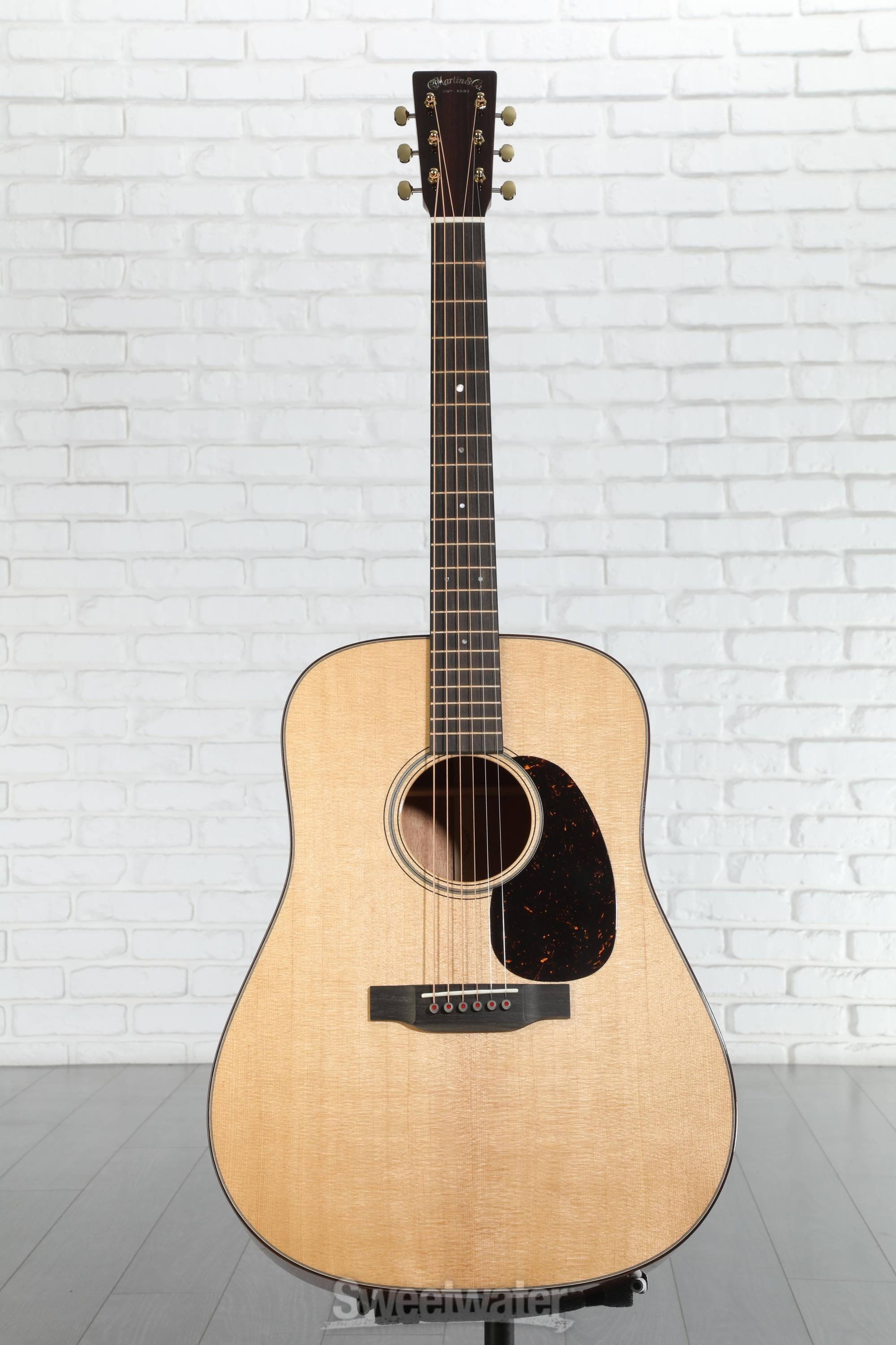Martin D-18 Modern Deluxe Acoustic Guitar - Natural | Sweetwater