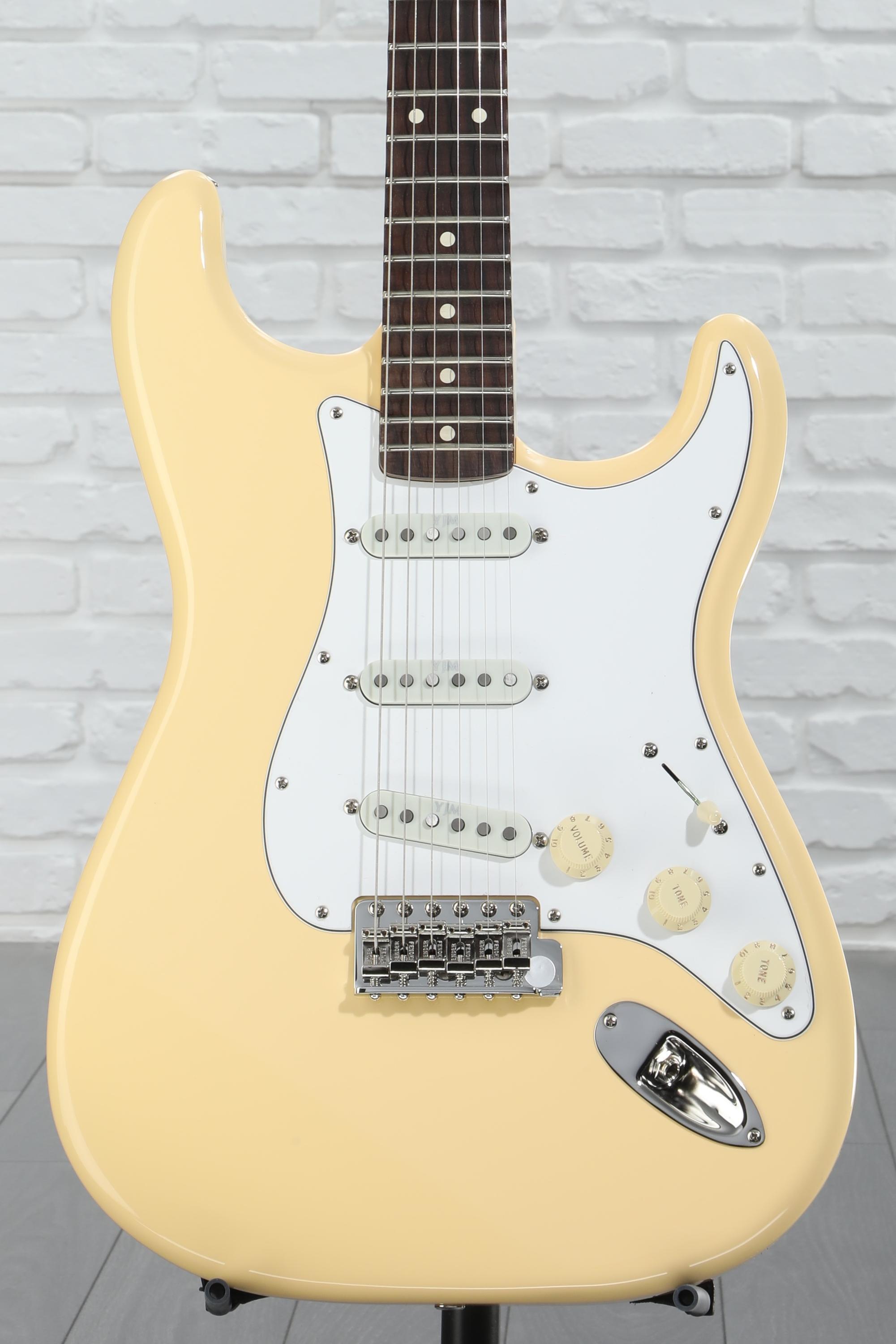 YJM308W / YNGWIE MALMSTEEN　 White Fender Yngwie Malmsteen Stratocaster Electric Guitar
