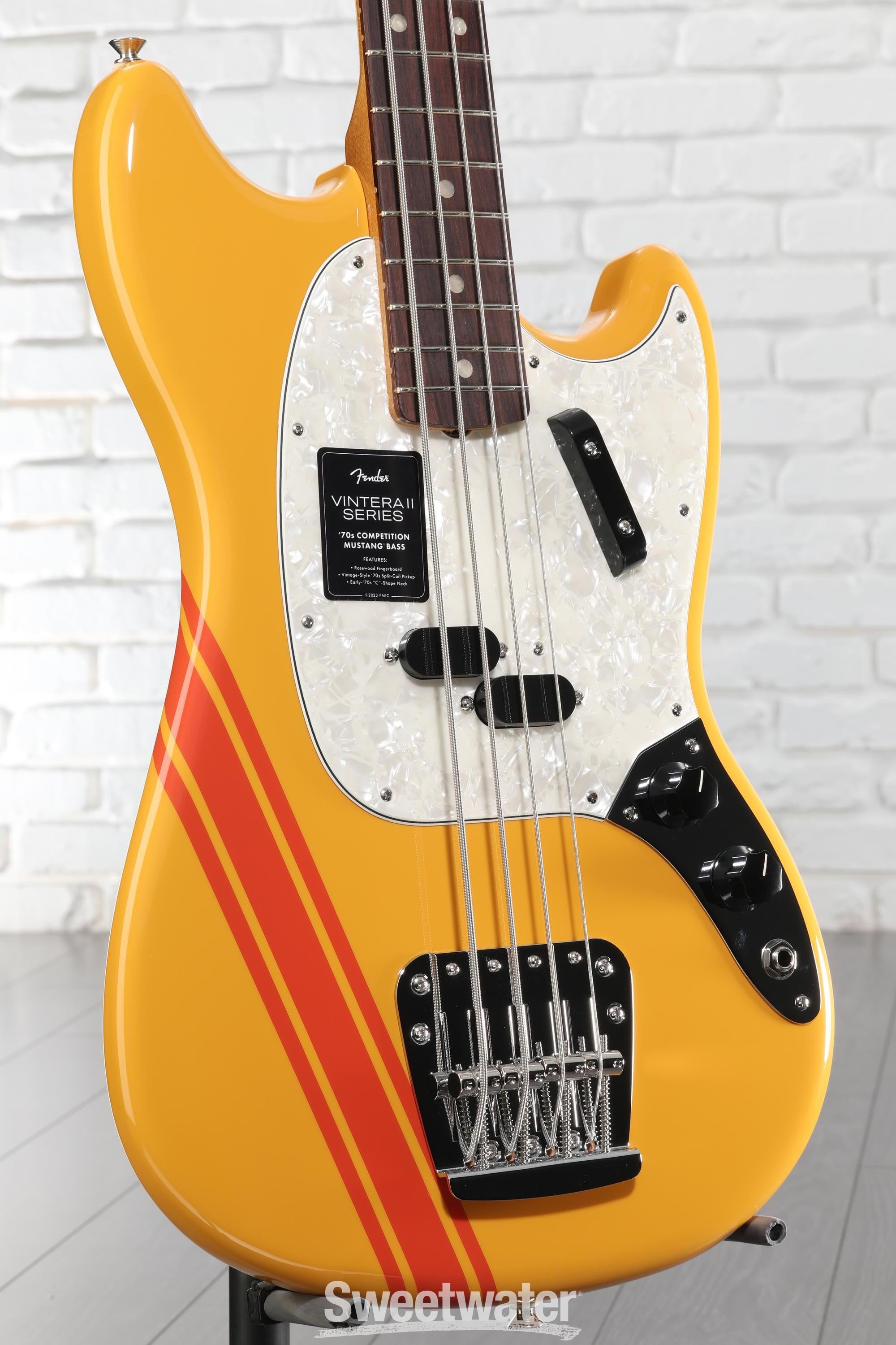 Fender Vintera II '70s Mustang Bass - Competition Orange with
