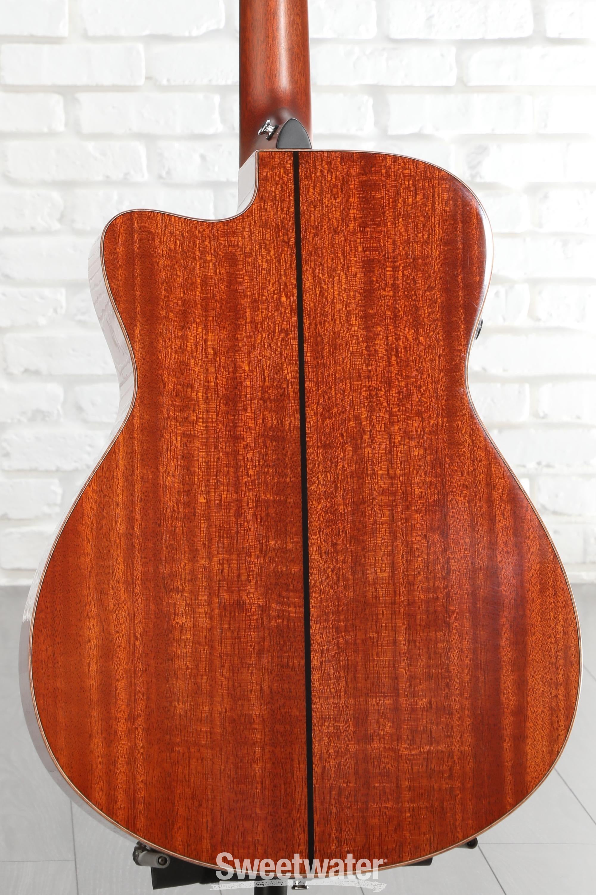 Yamaha AC3M ARE Concert Cutaway Acoustic-electric Guitar - Vintage