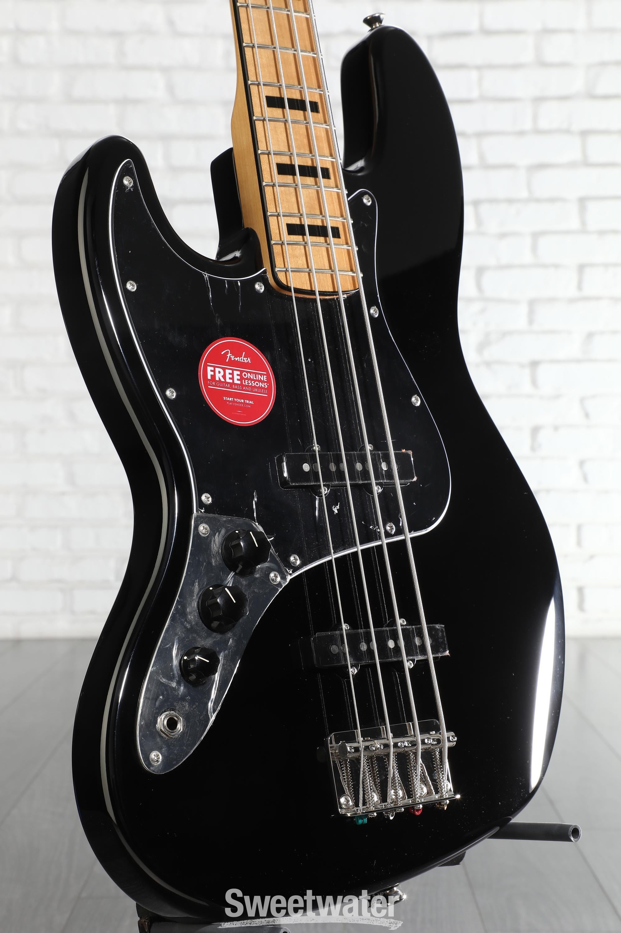 Photo of Squier Classic Vibe '70s Jazz Bass, Left-handed - Black