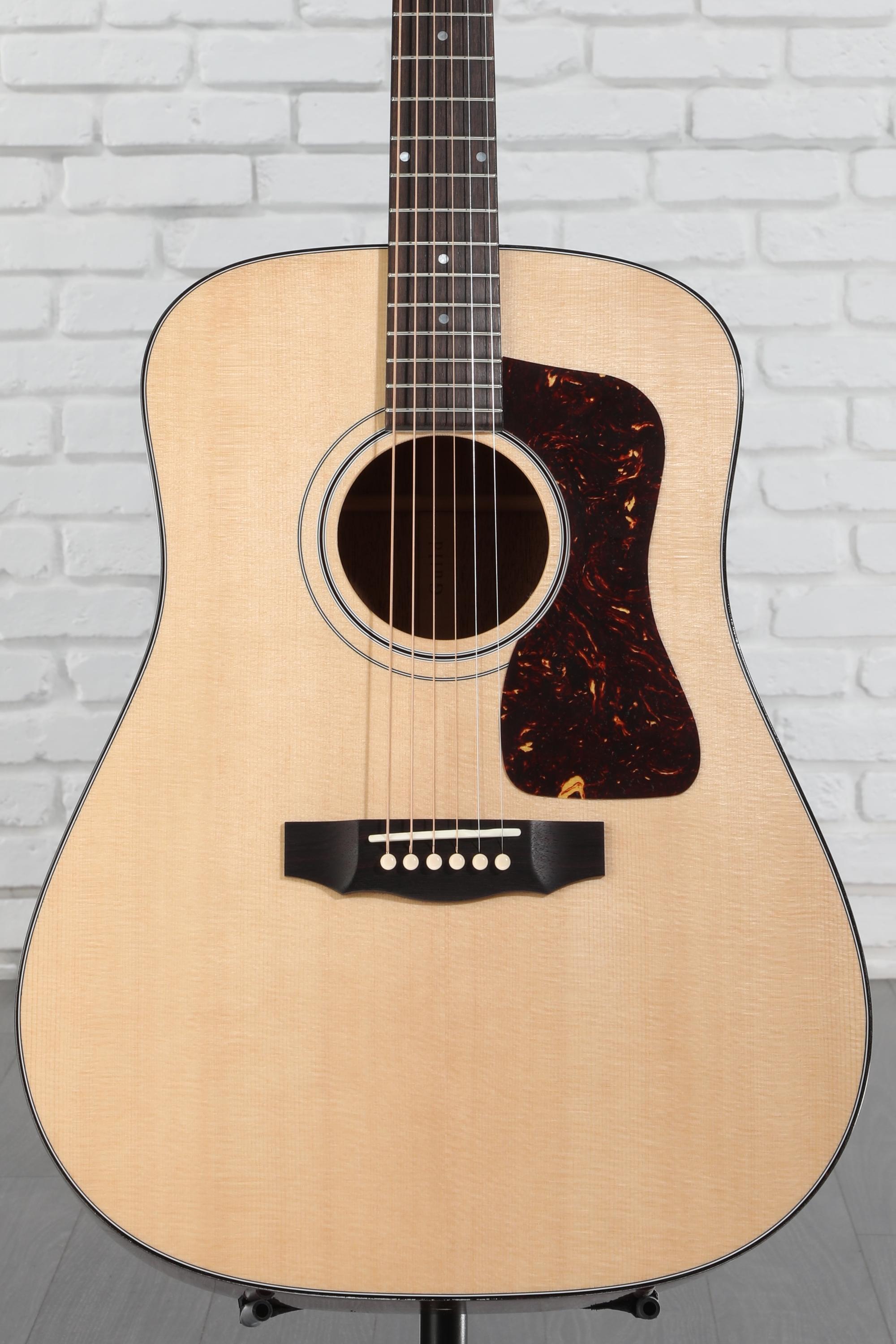 Guild D-40 Traditional Dreadnought Spruce/Mahogany Acoustic