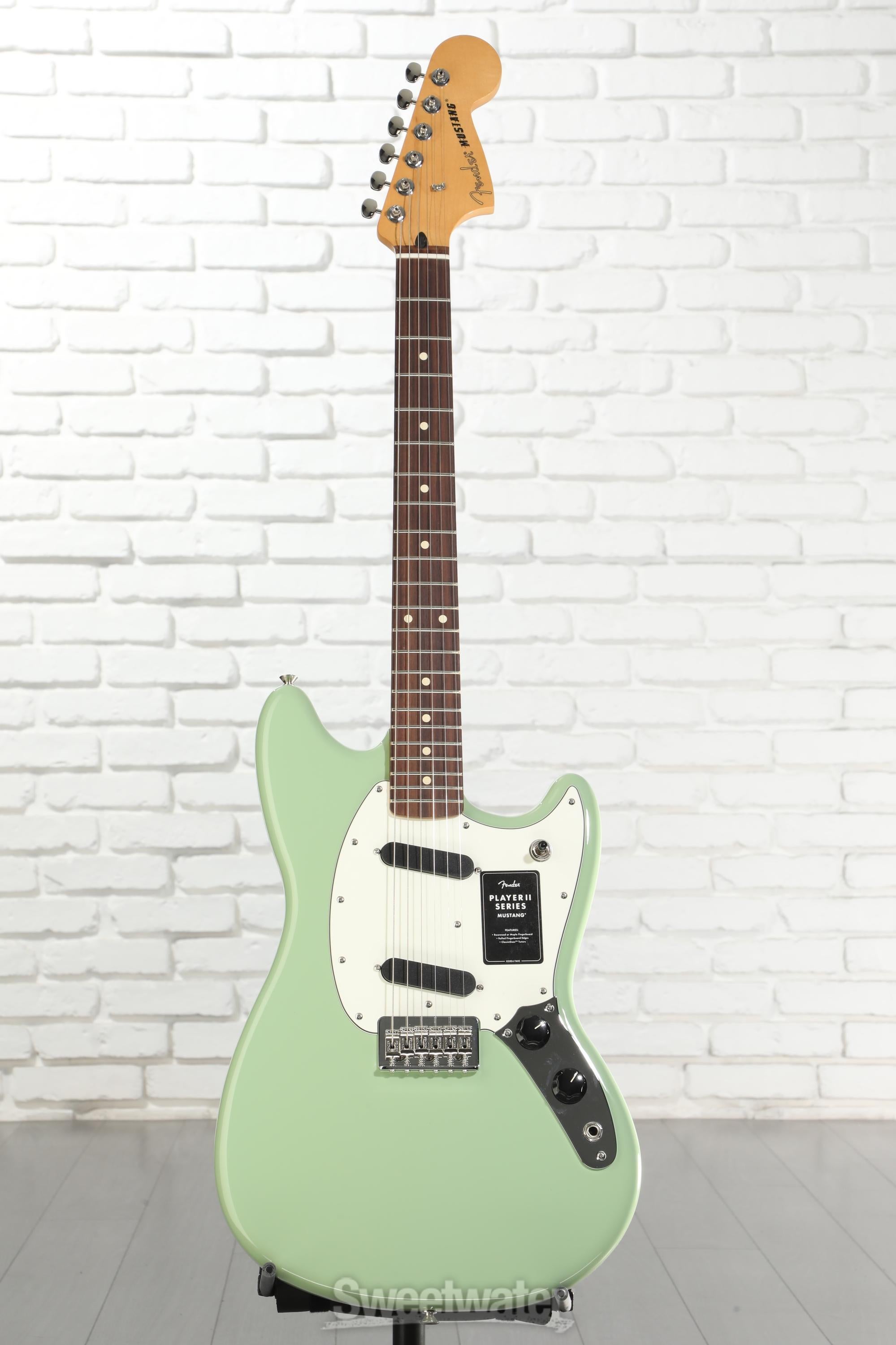 Fender Player II Mustang - Birch Green with Rosewood Fingerboard
