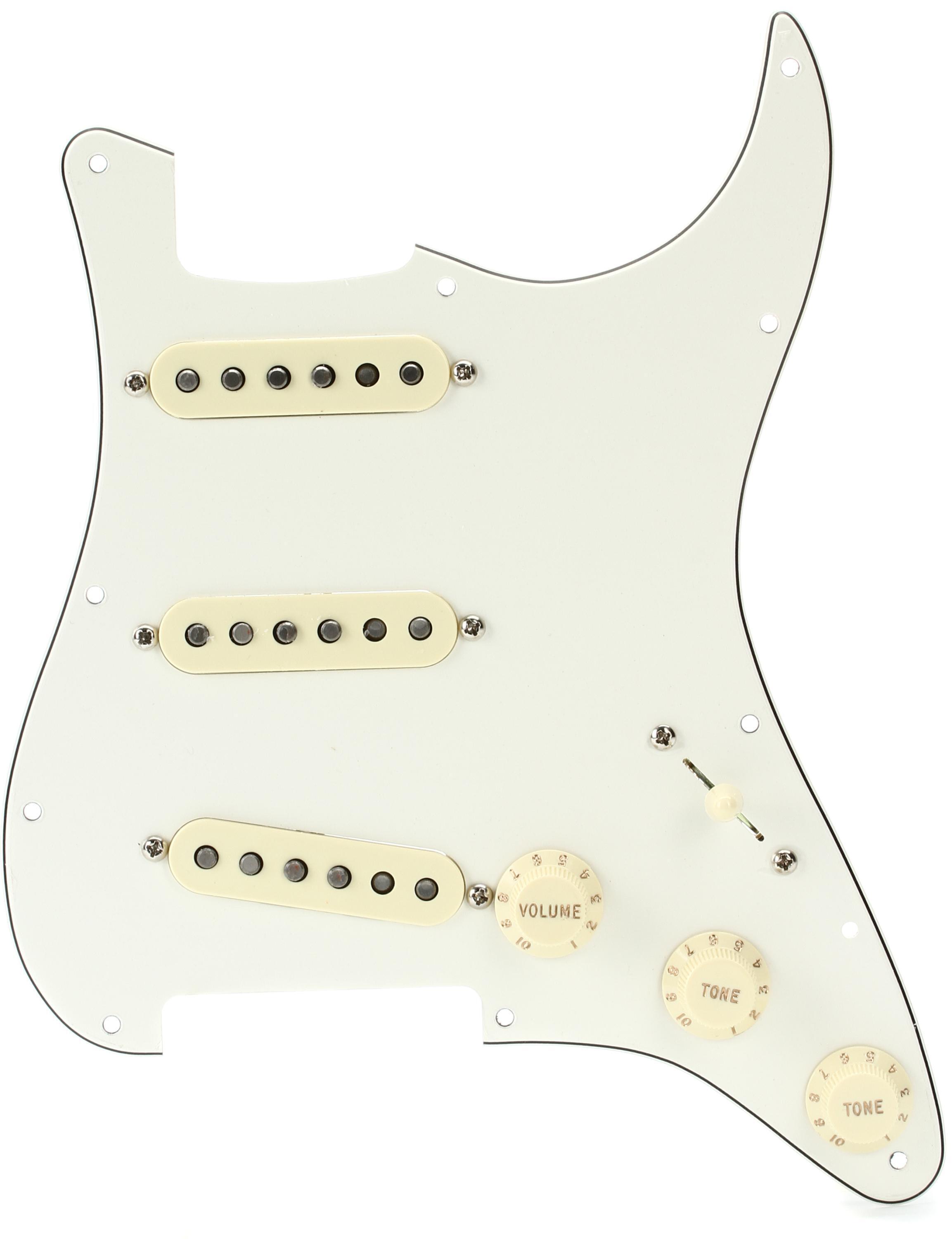 Fender Original '57 / '62 SSS Pre-wired Stratocaster Pickguard - Parchment  3-ply