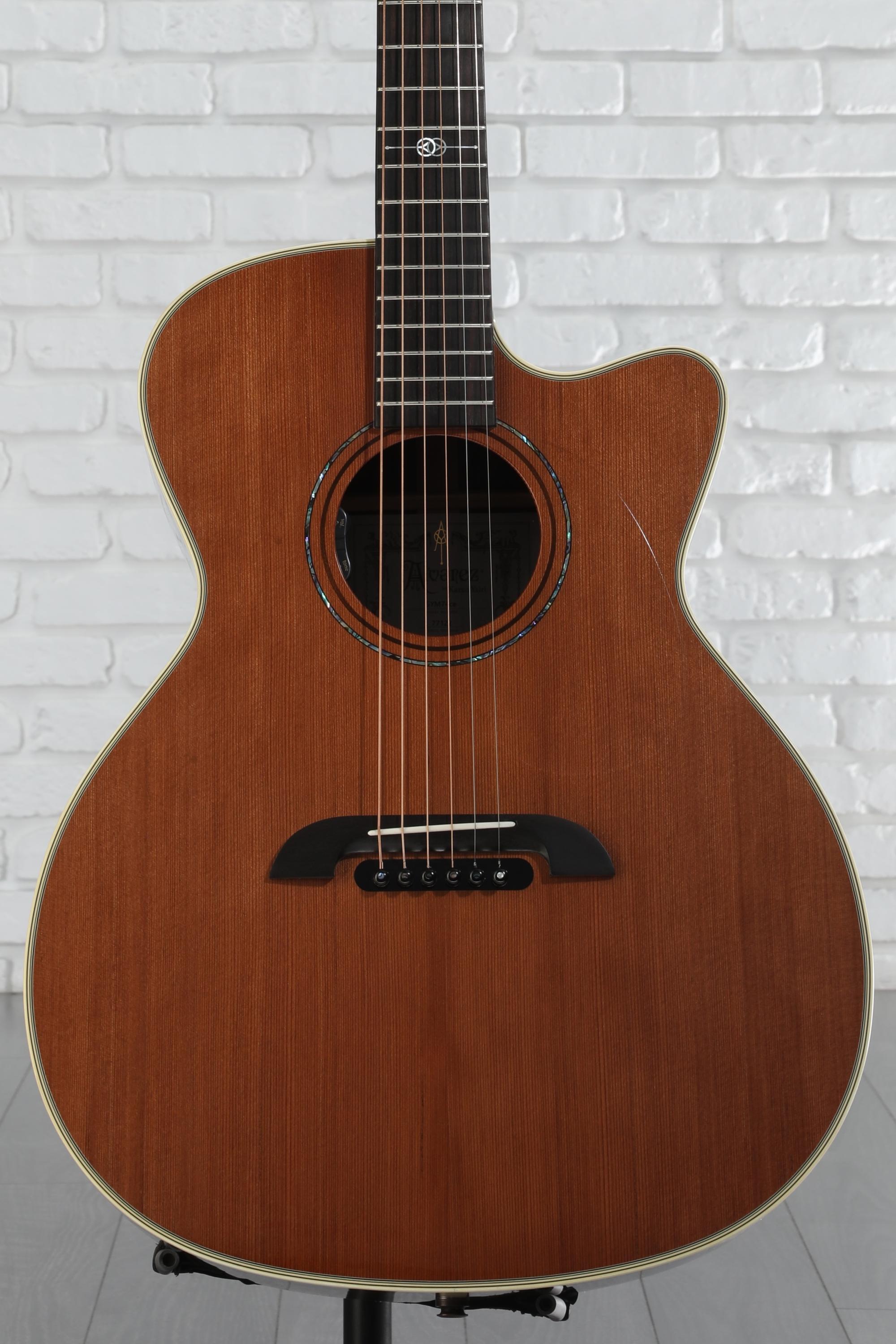 ミュージック The Very Best of Guitar Amazon.co.jp: The Very