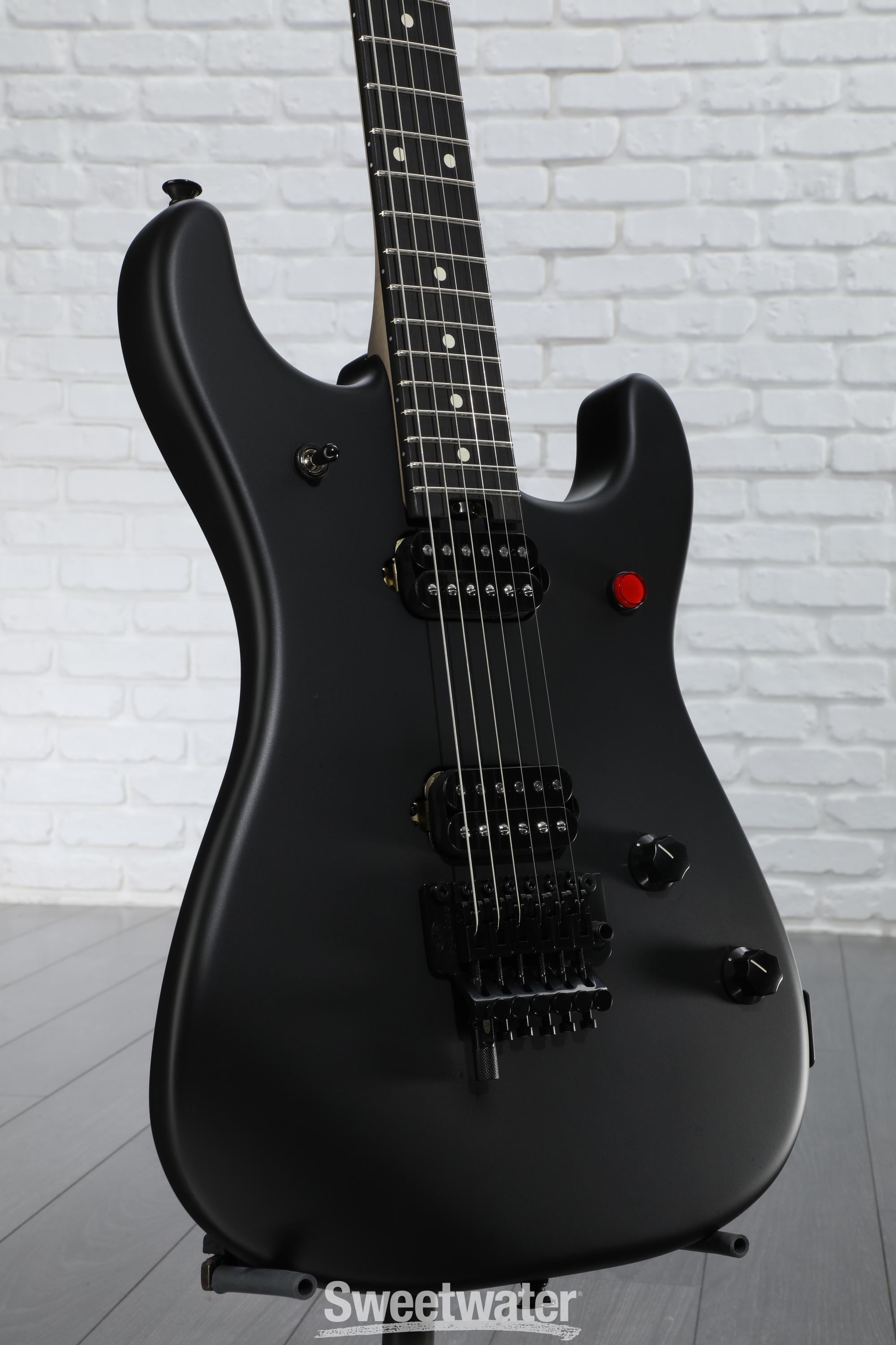 ギター EVH 5150 Deluxe Black Burst EVH 5150 Deluxe Poplar Burl Electric Guitar Aqua Burst