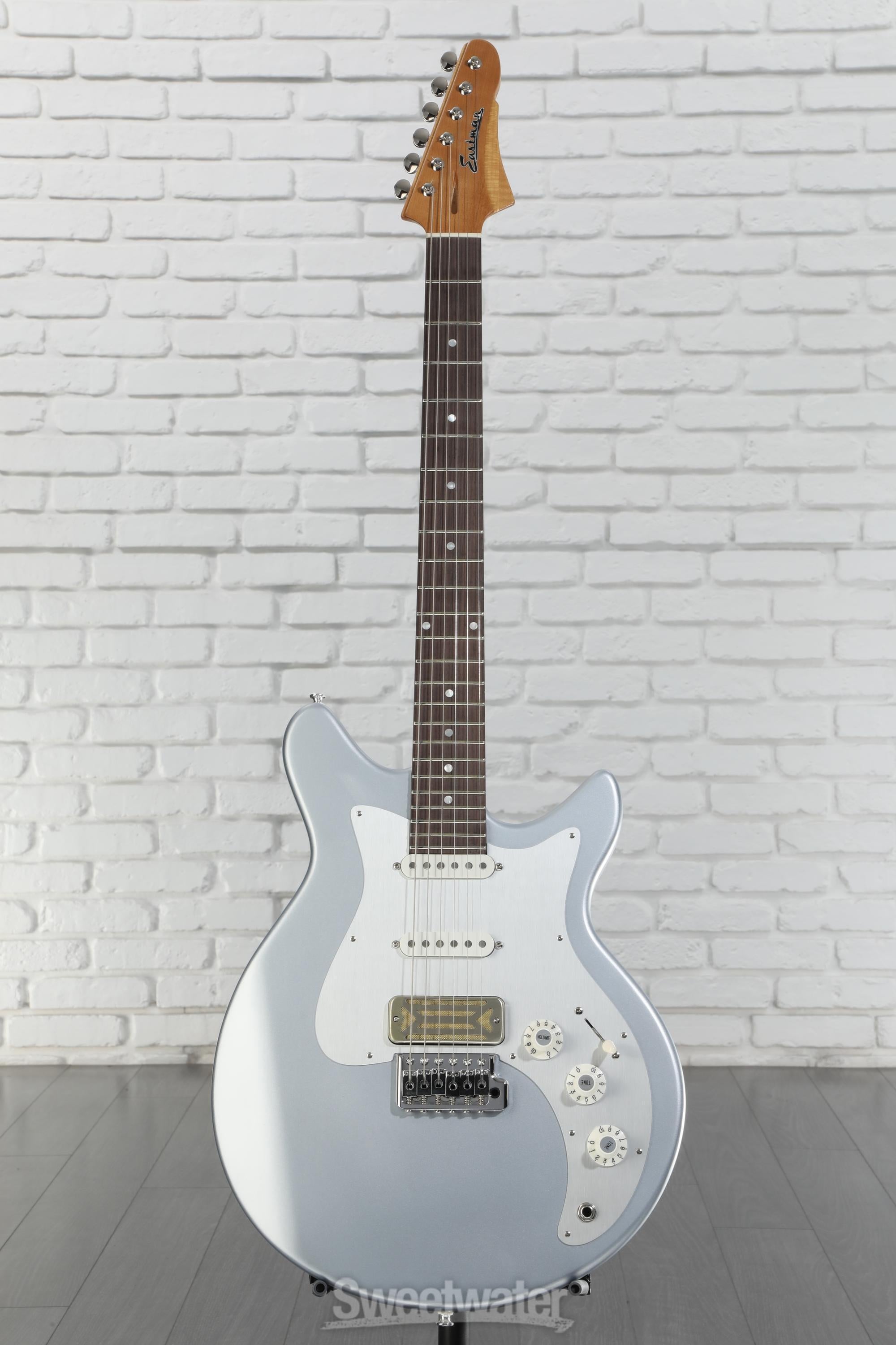 Eastman Guitars Fullertone DC'62 Electric Guitar - Ice Blue
