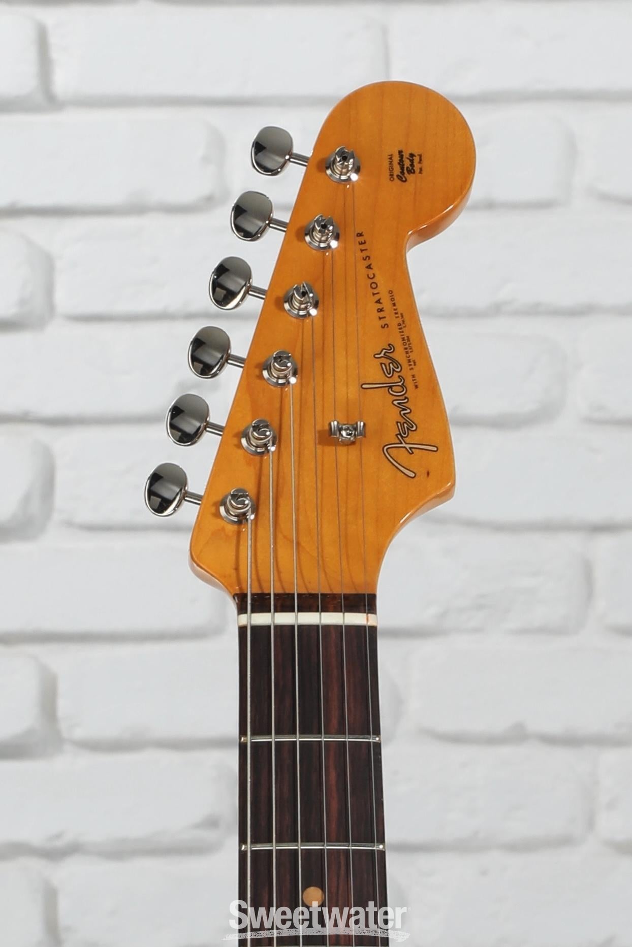 American vintageストラトキャスター/fiesta red 最終 Amazon.com: Fender American Vintage II 1961 Stratocaster