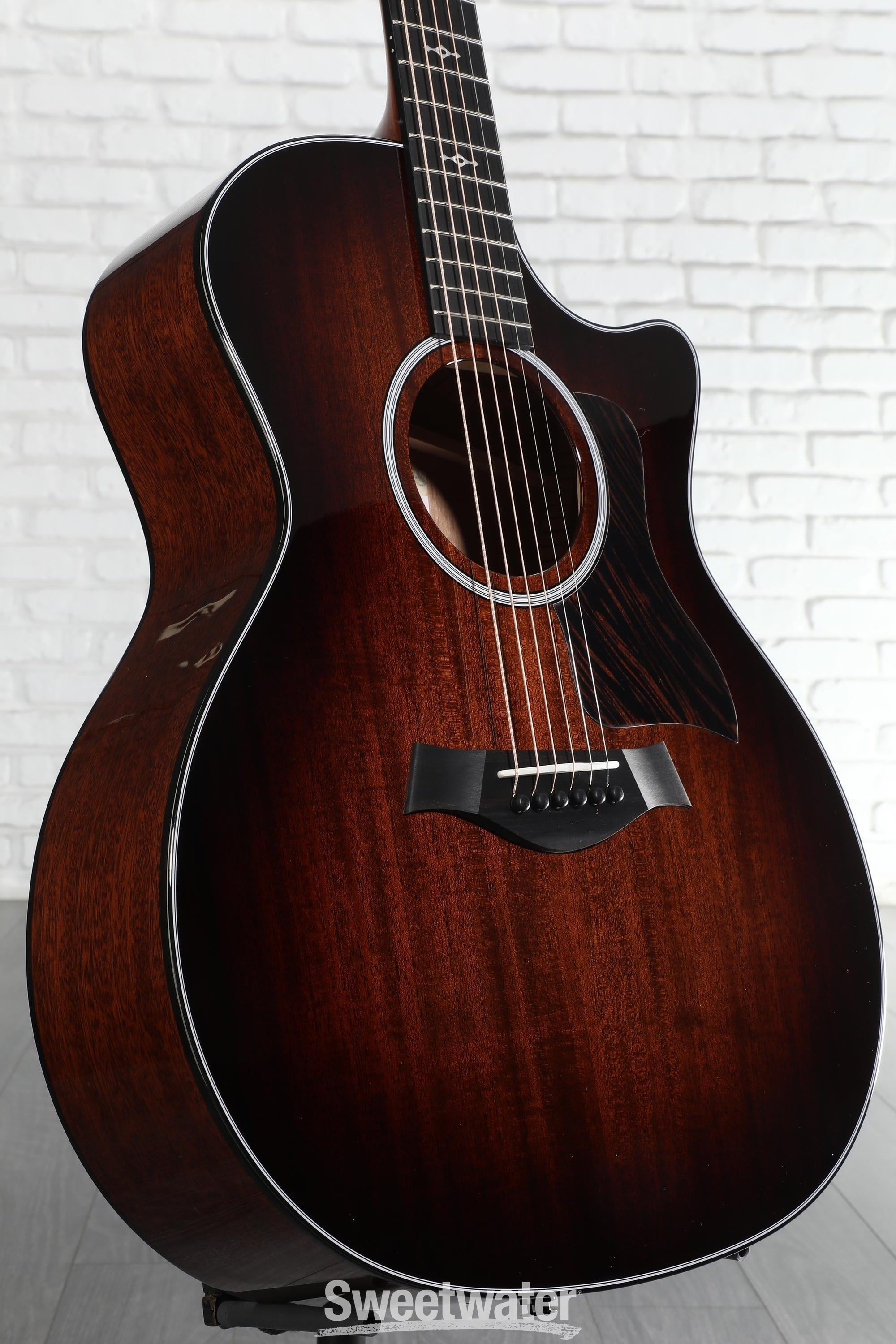 Taylor Next Generation 324ce Acoustic-electric Guitar - Medium