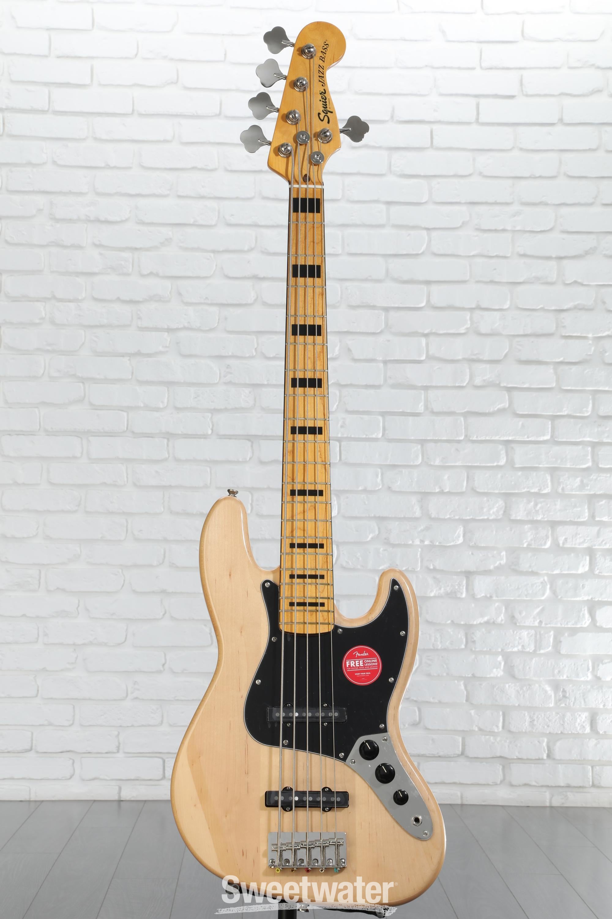 Squier Classic Vibe '70s Jazz Bass V 5-String Bass Guitar